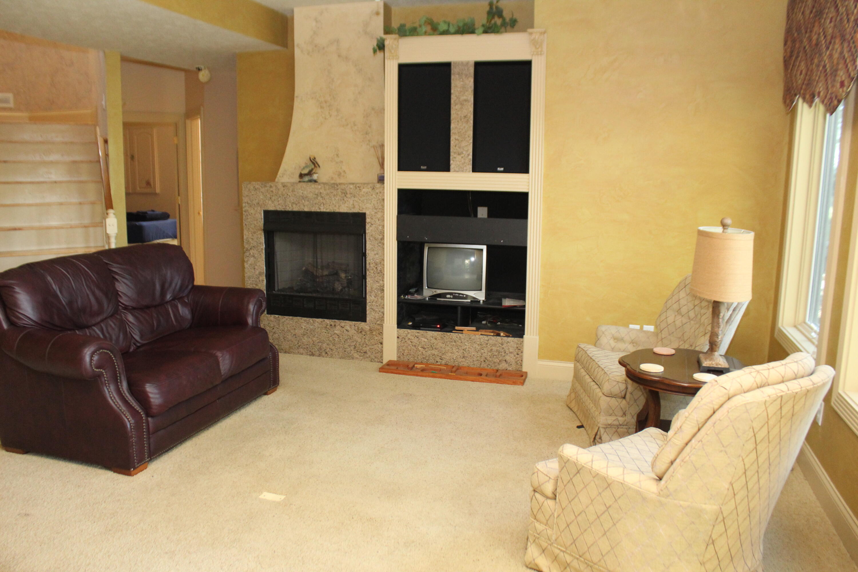 138 Elizabeth Drive Property Photo 22