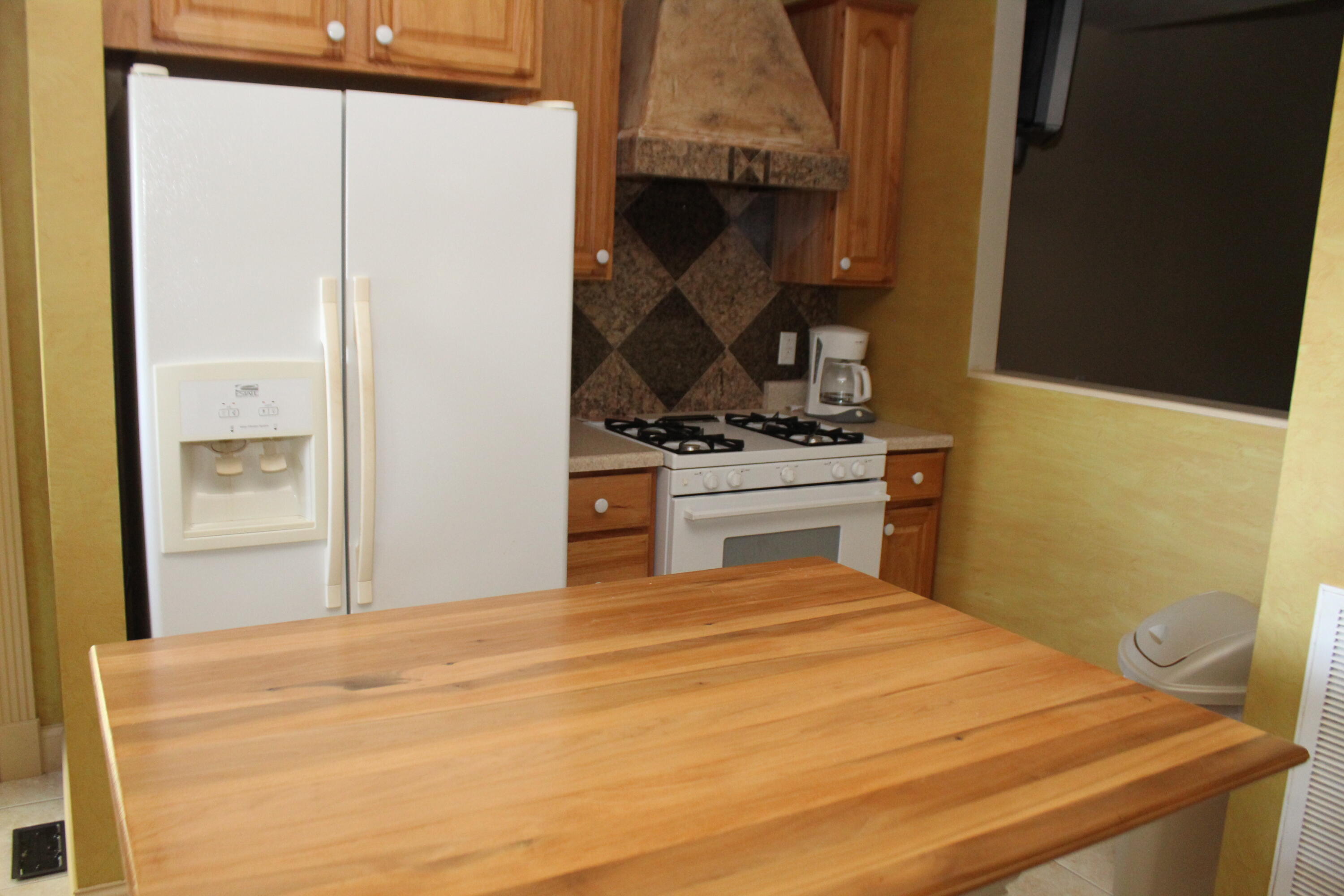 138 Elizabeth Drive Property Photo 23