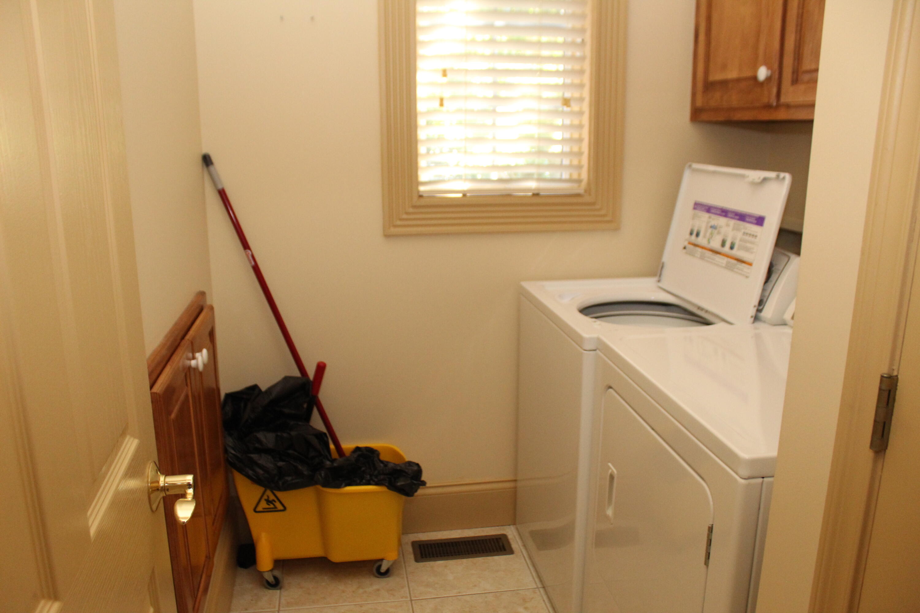 138 Elizabeth Drive Property Photo 29