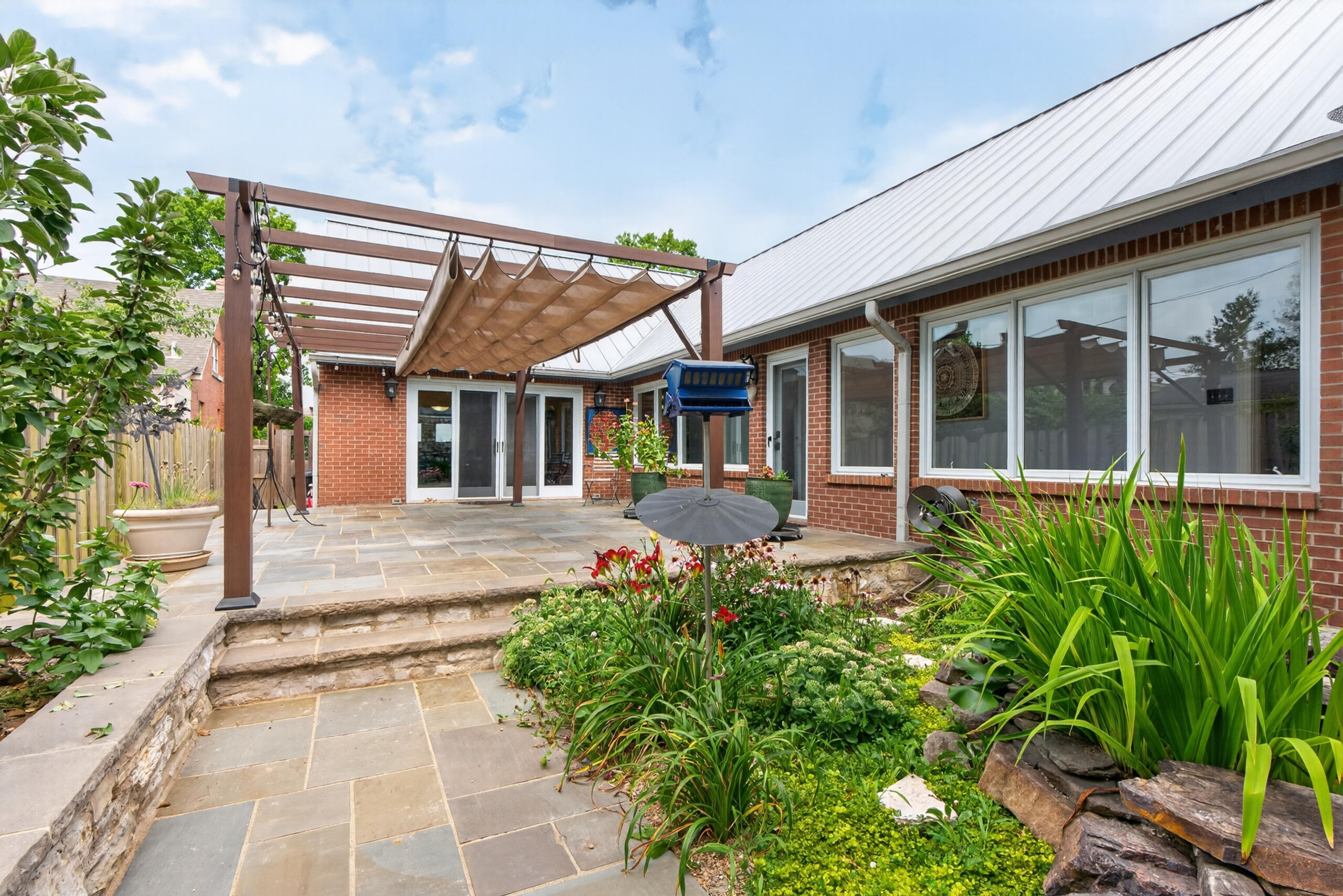 269 Cassidy Avenue Property Photo 46