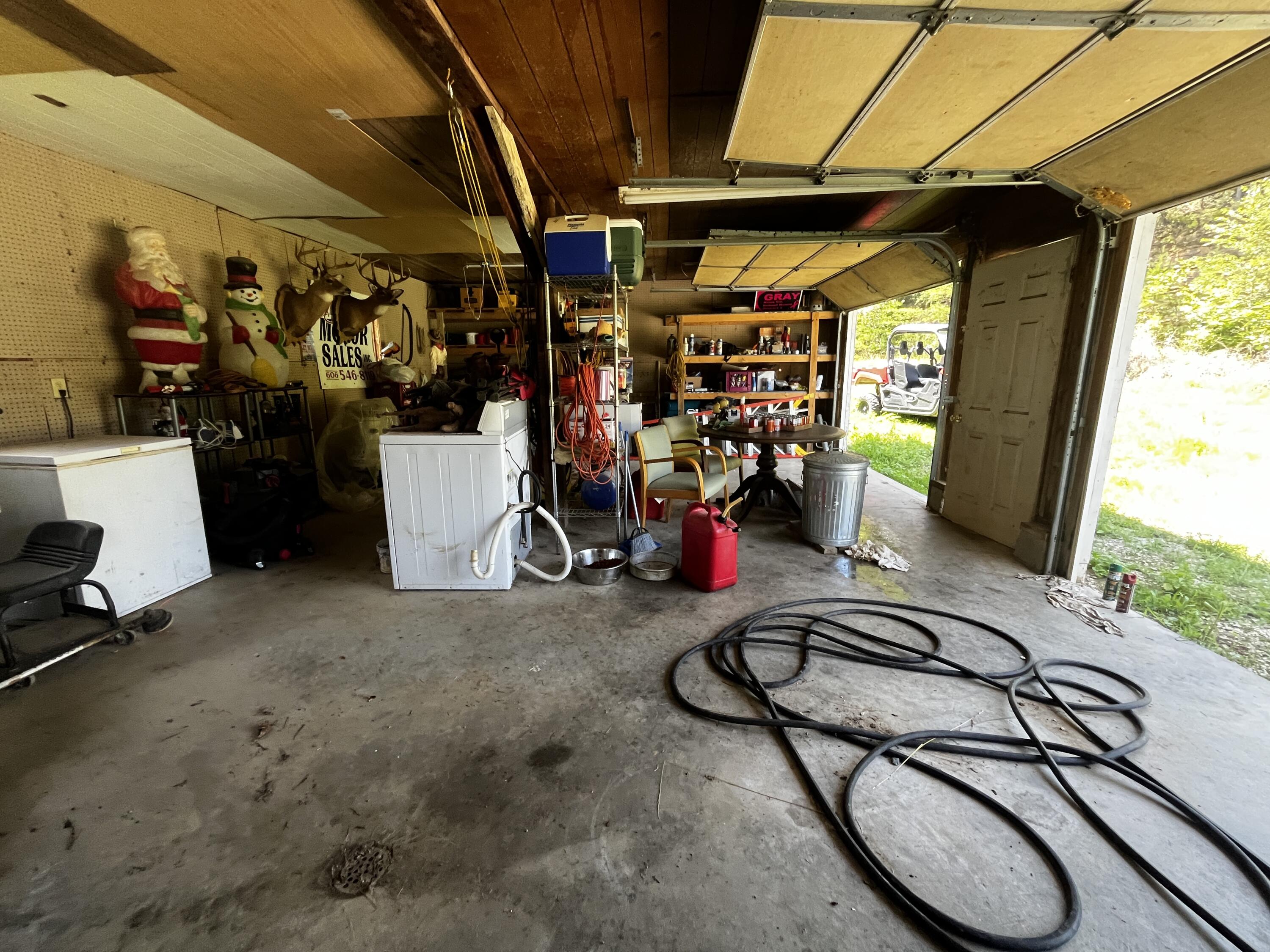 6270 Ky-1809 Property Photo 13