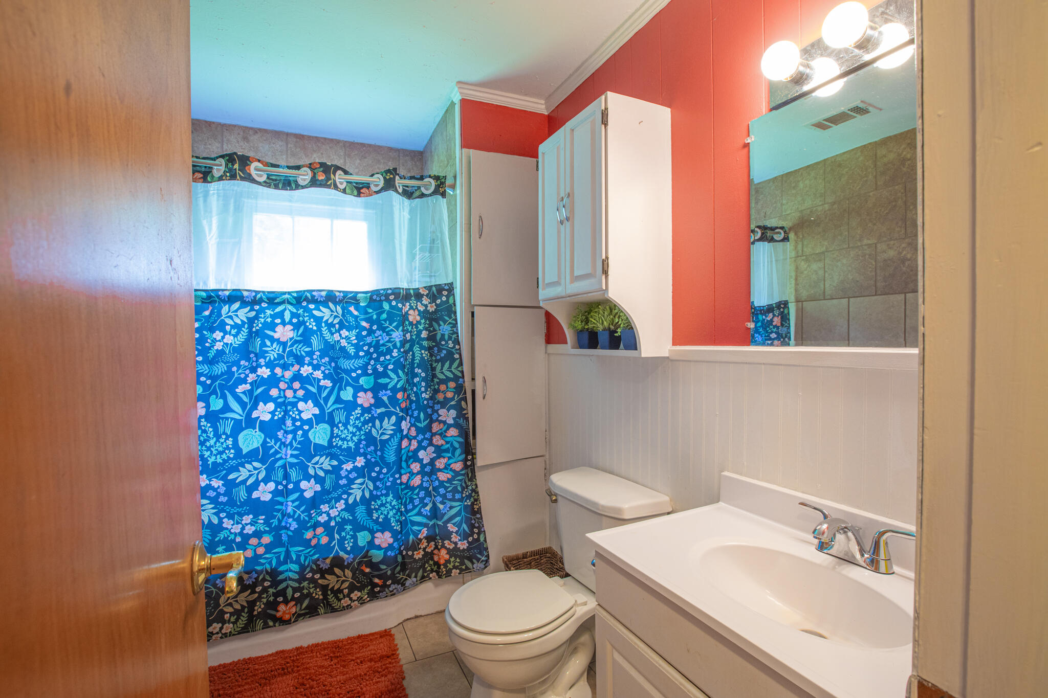 90 Trevor Lane Property Photo 26