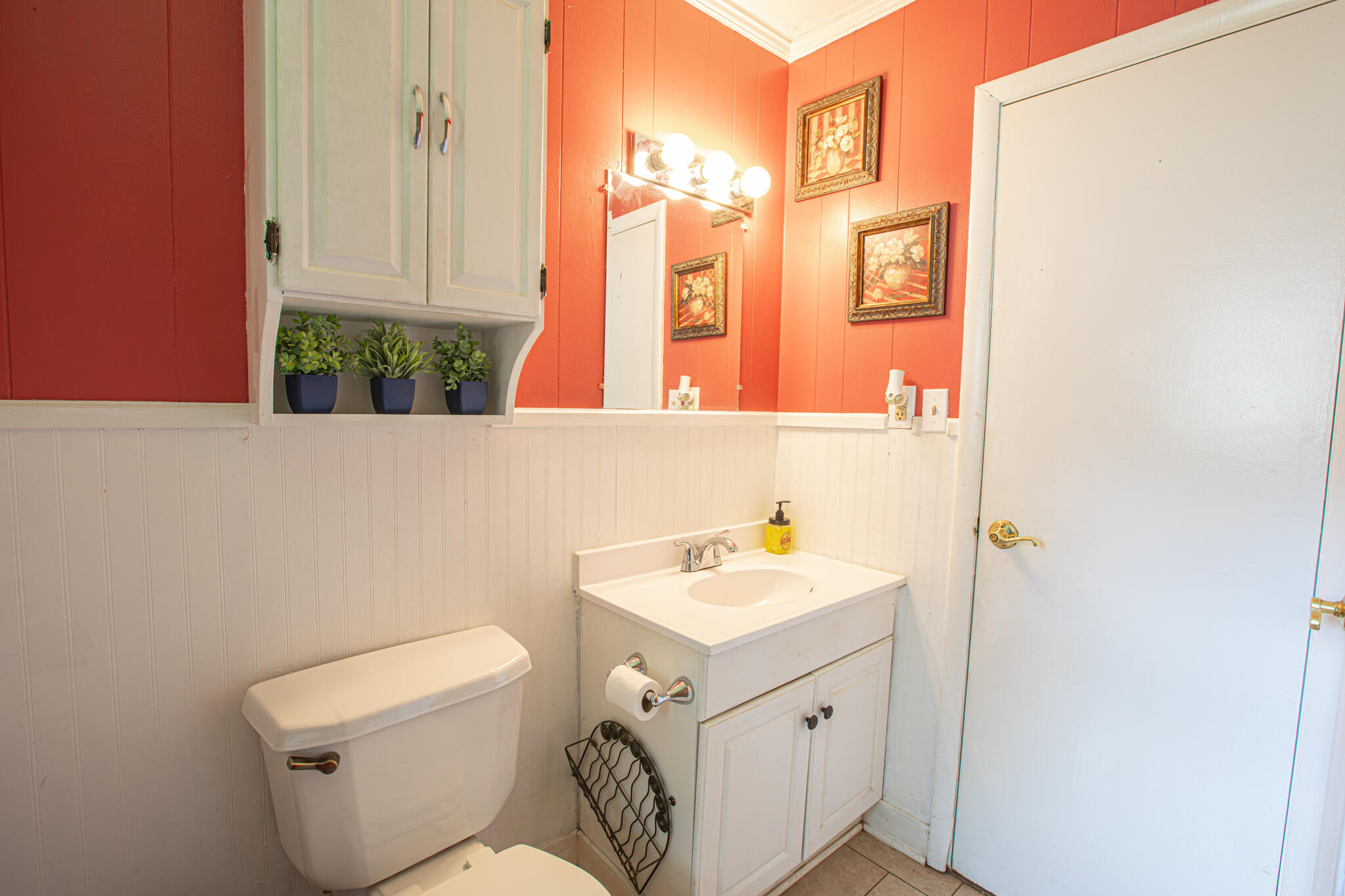 90 Trevor Lane Property Photo 27