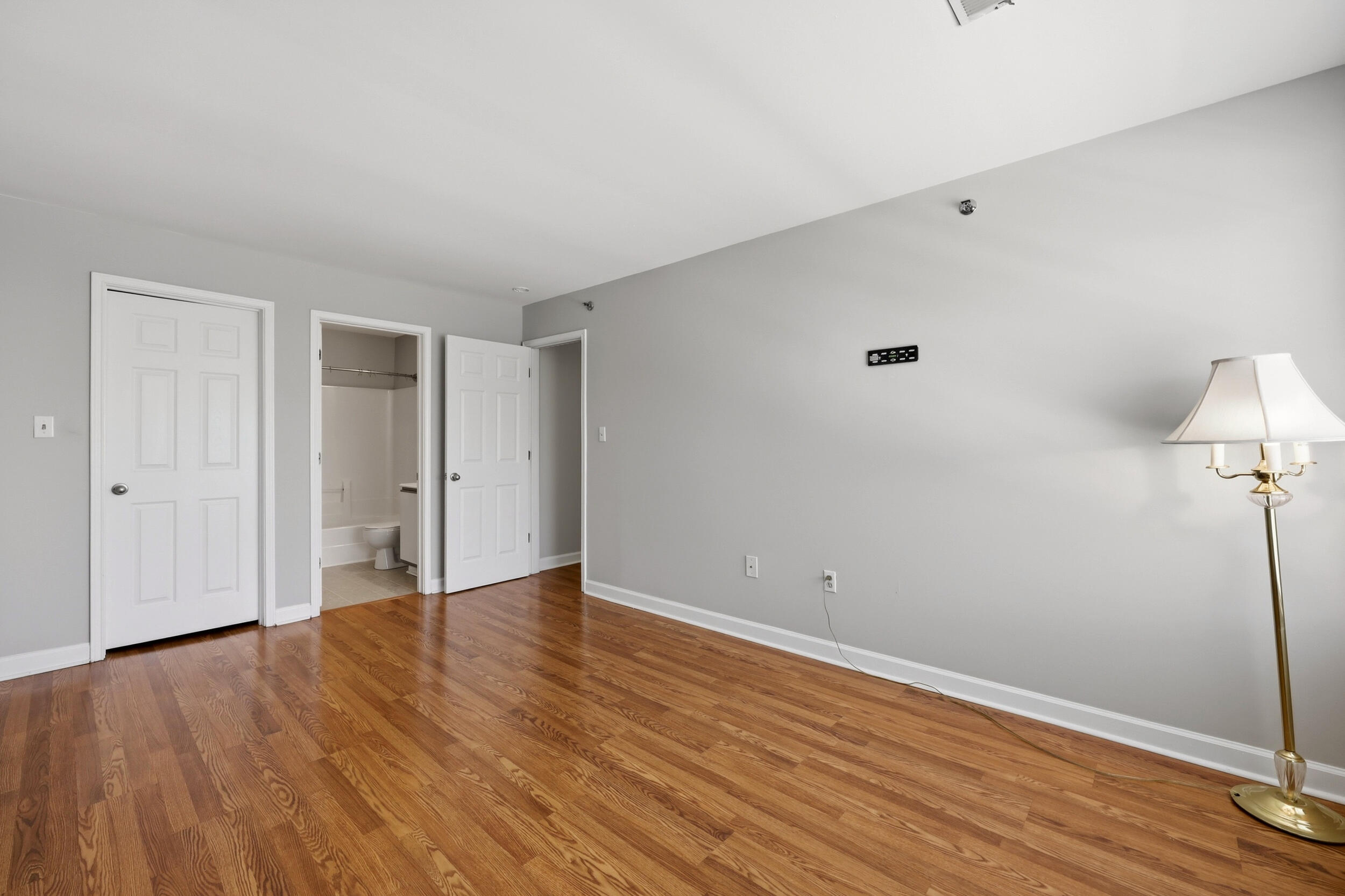 209 Simpson Avenue 304 Property Photo 22