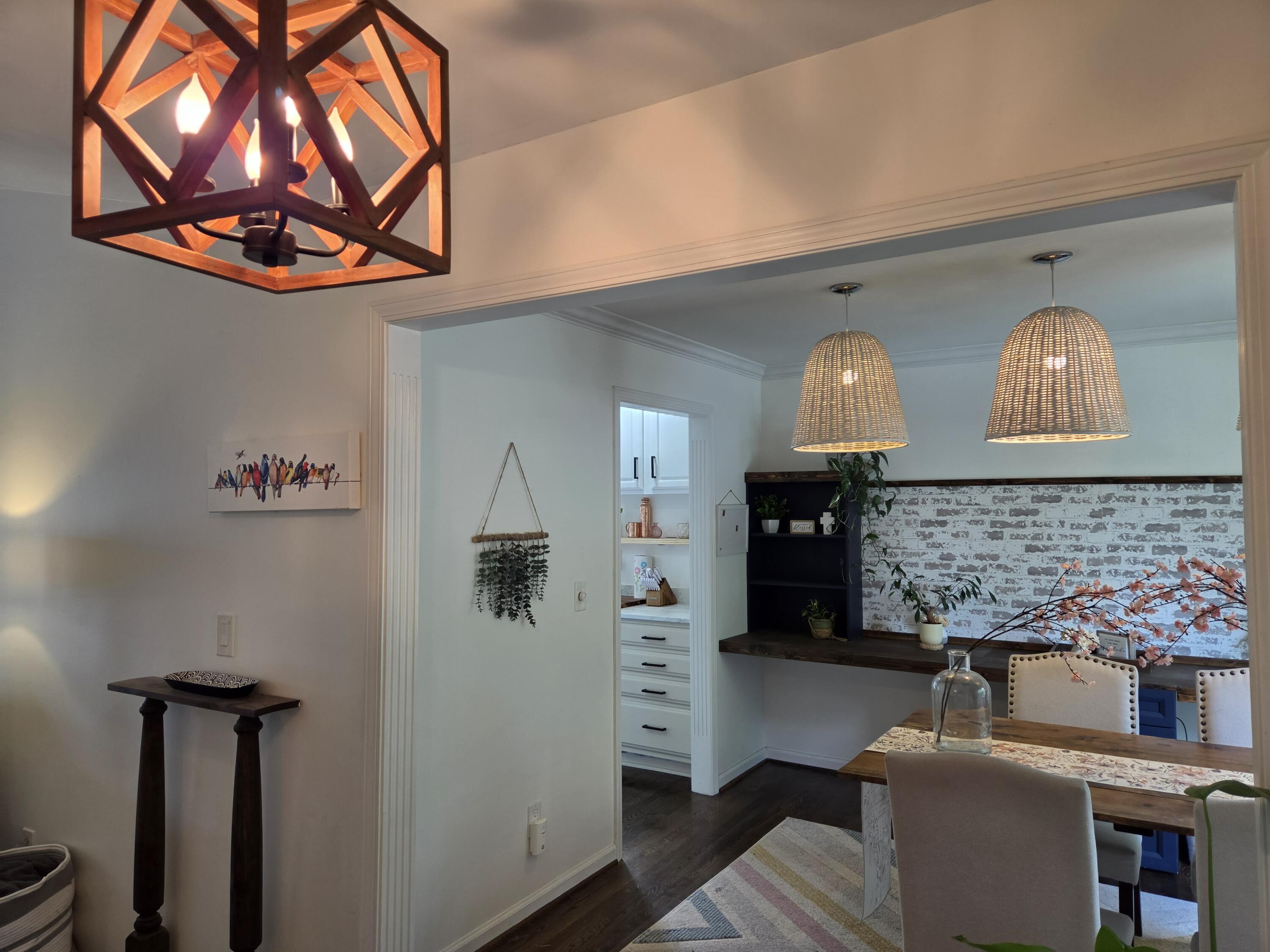 888 Cypress Point Way Property Photo 4