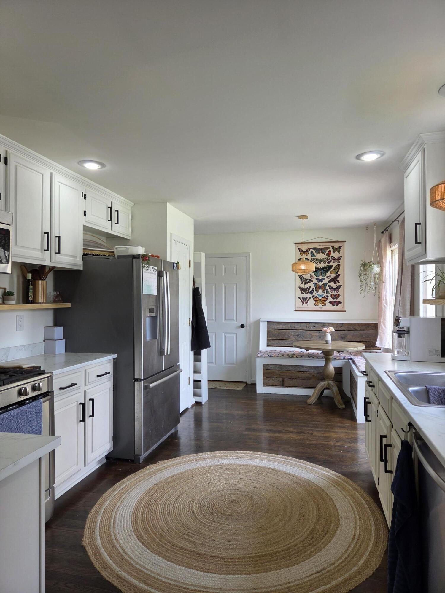 888 Cypress Point Way Property Photo 10