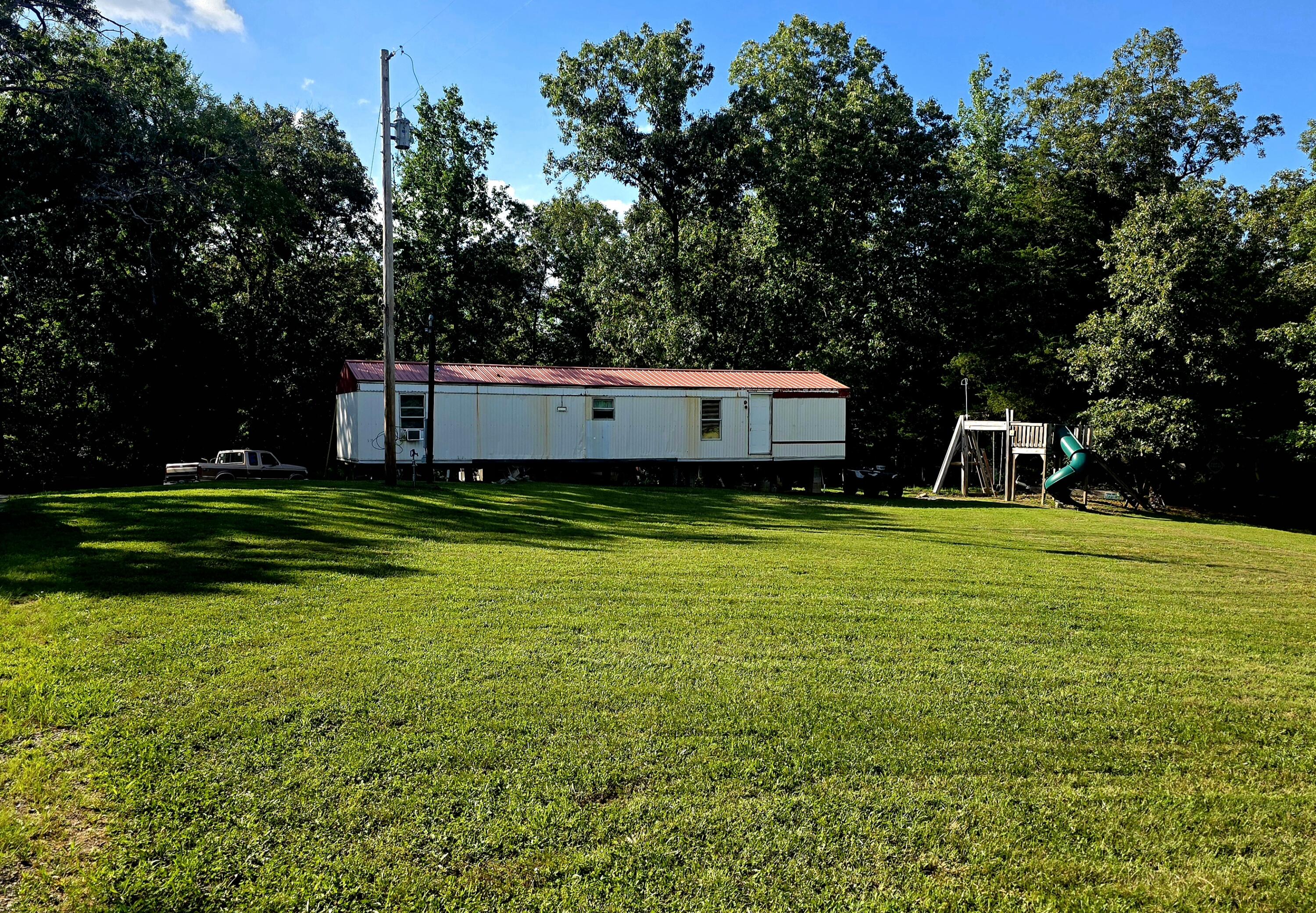521 Cedar Knob Road Property Photo 1