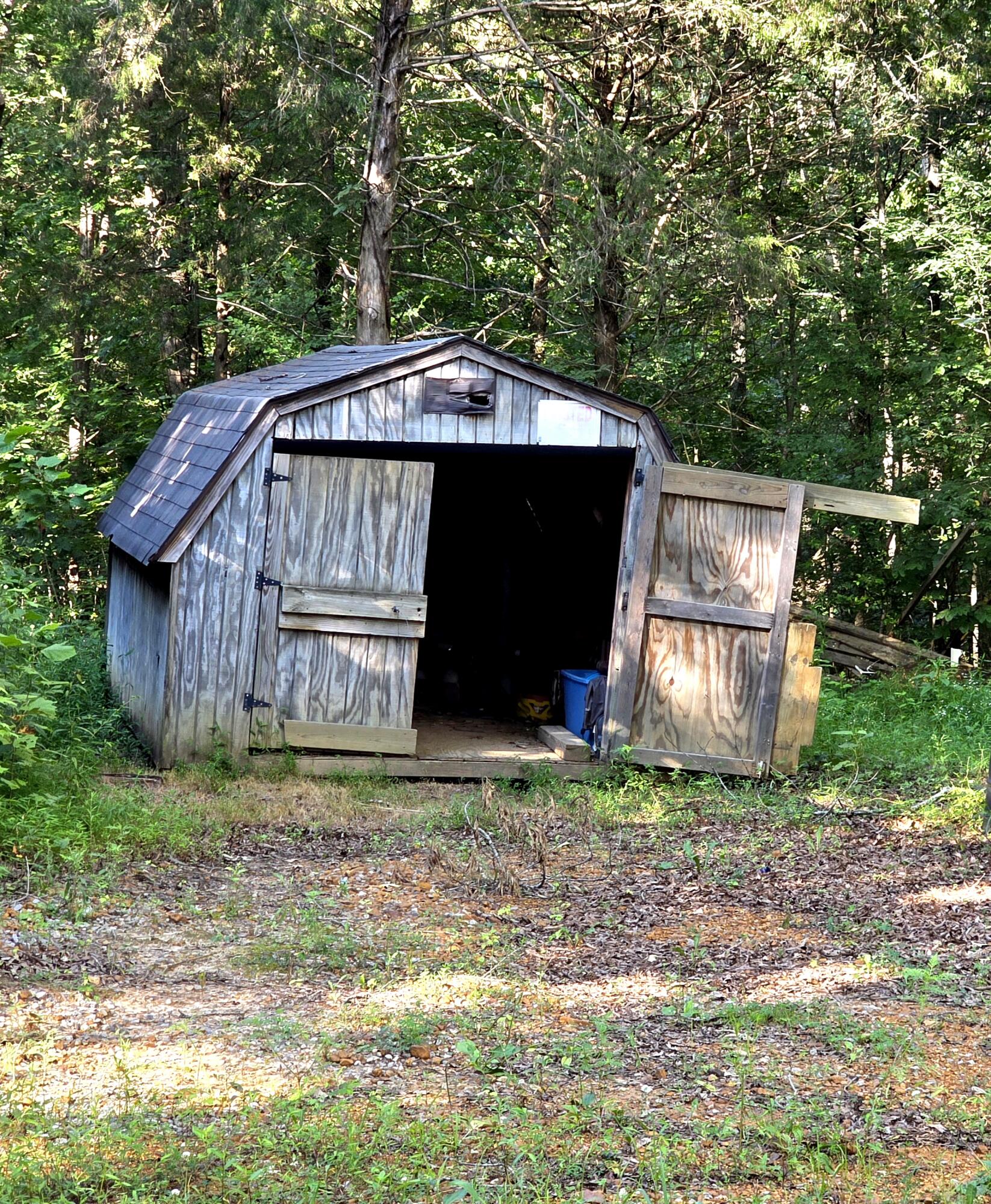 521 Cedar Knob Road Property Photo 11