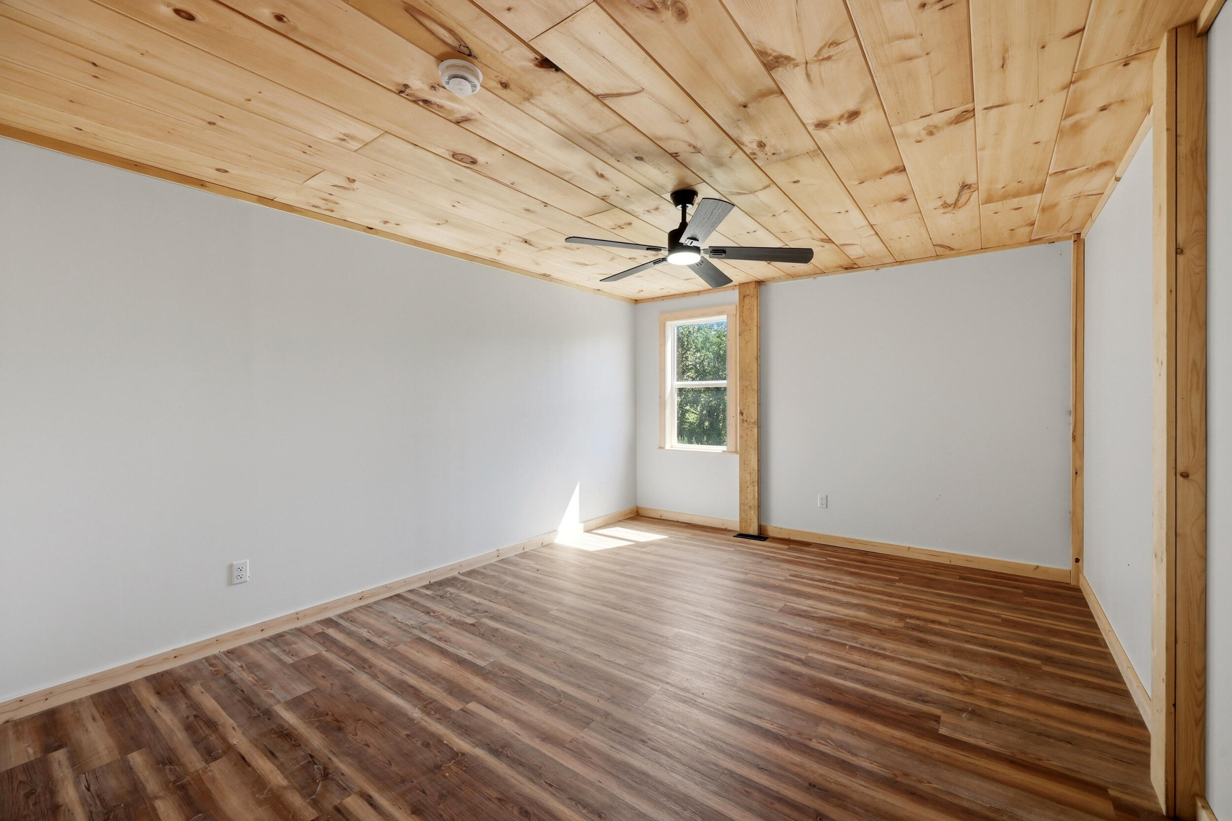 1846 Cream Ridge Road Property Photo 29