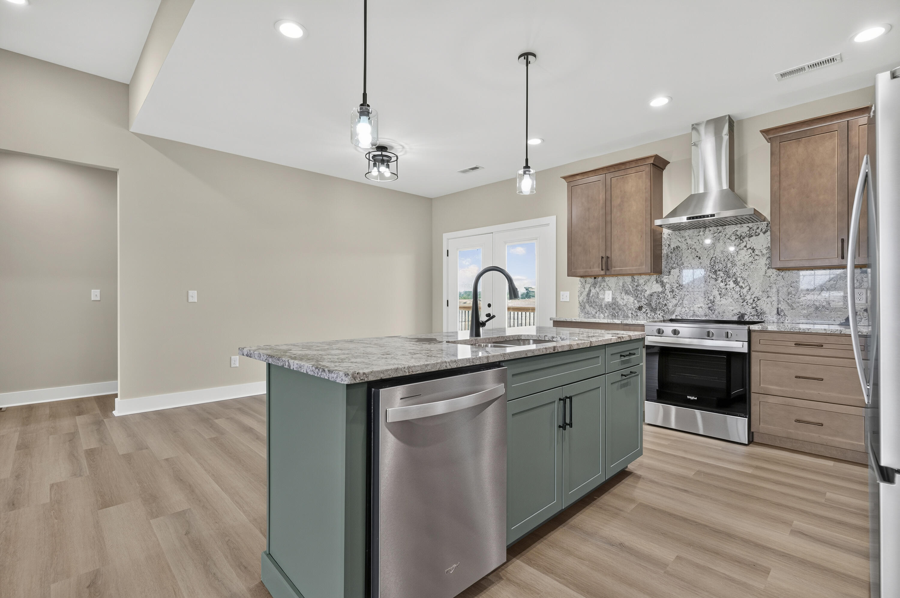 108 Cabela Drive Property Photo 11