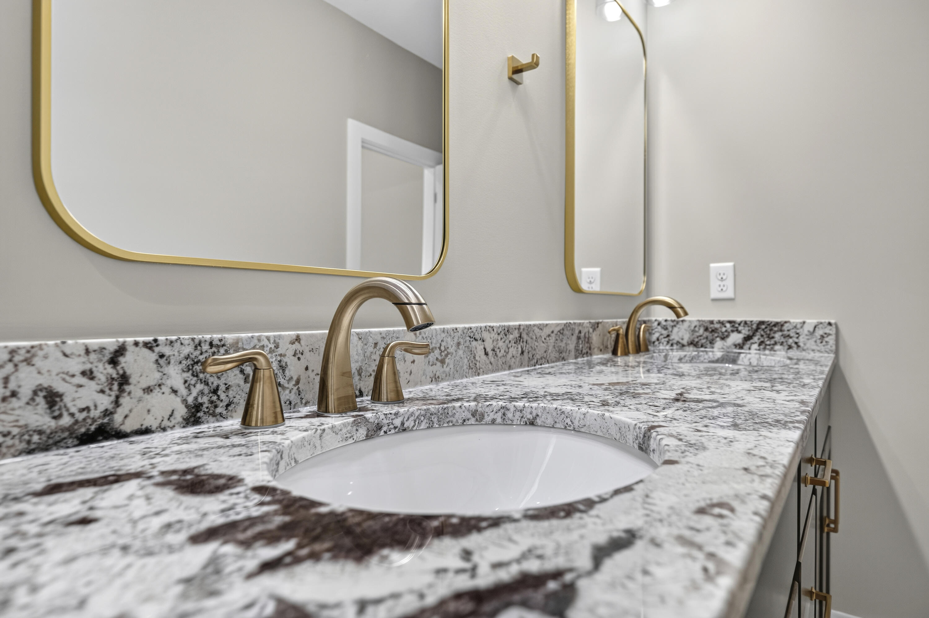 108 Cabela Drive Property Photo 18