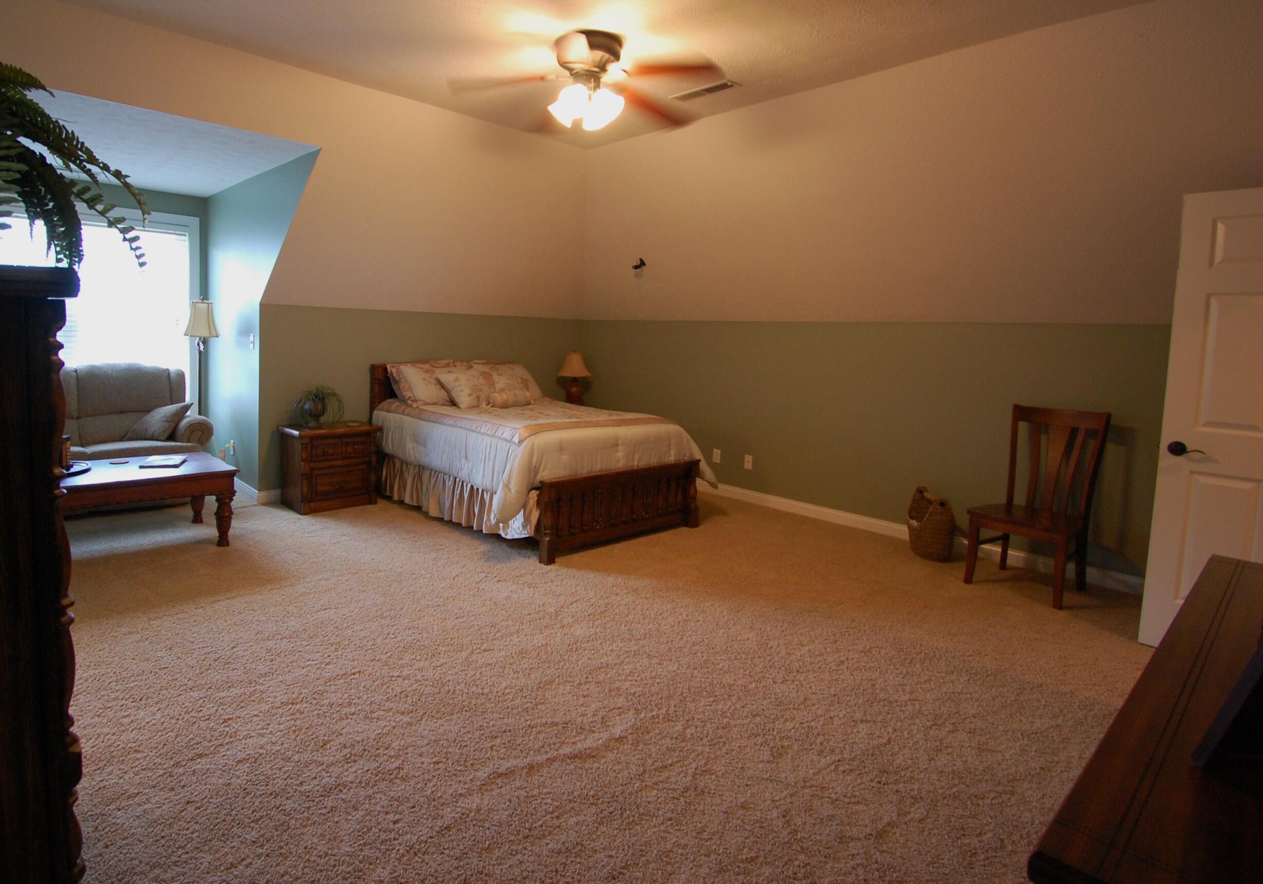 4 White Pine Place Property Photo 7
