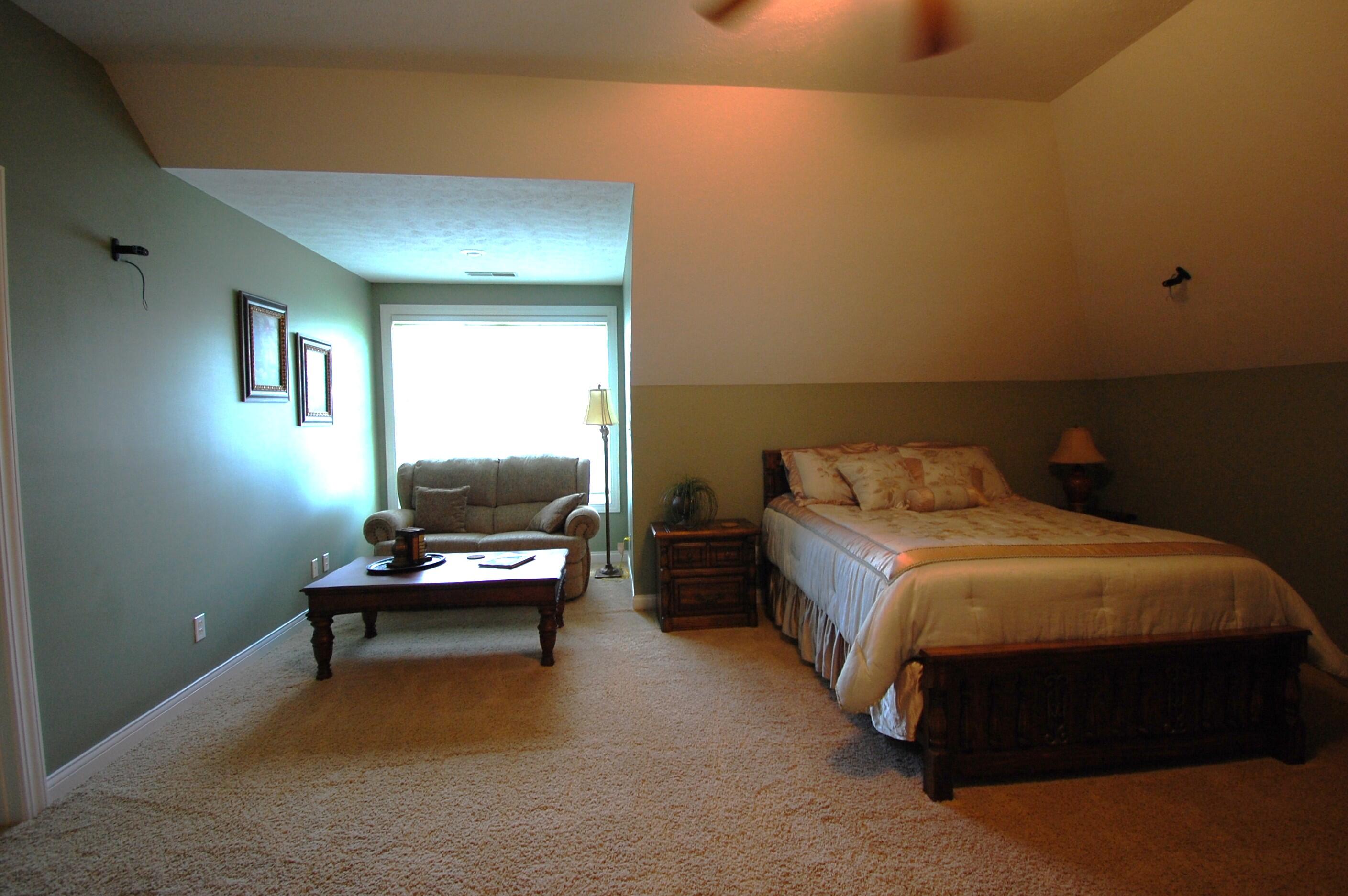 4 White Pine Place Property Photo 9