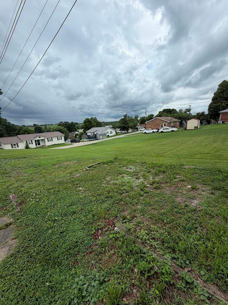 111 Highland Avenue Property Photo 32