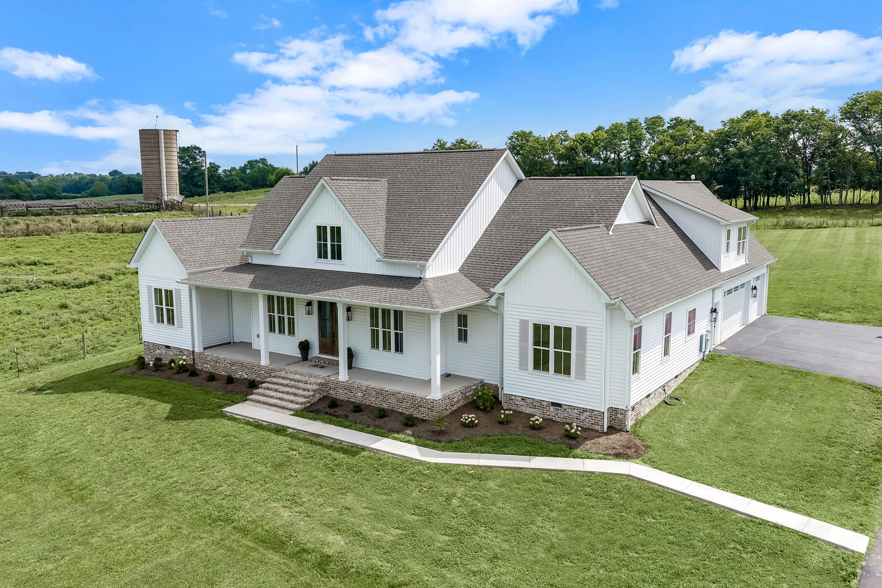 1170 Dry Fork Road Property Photo 2