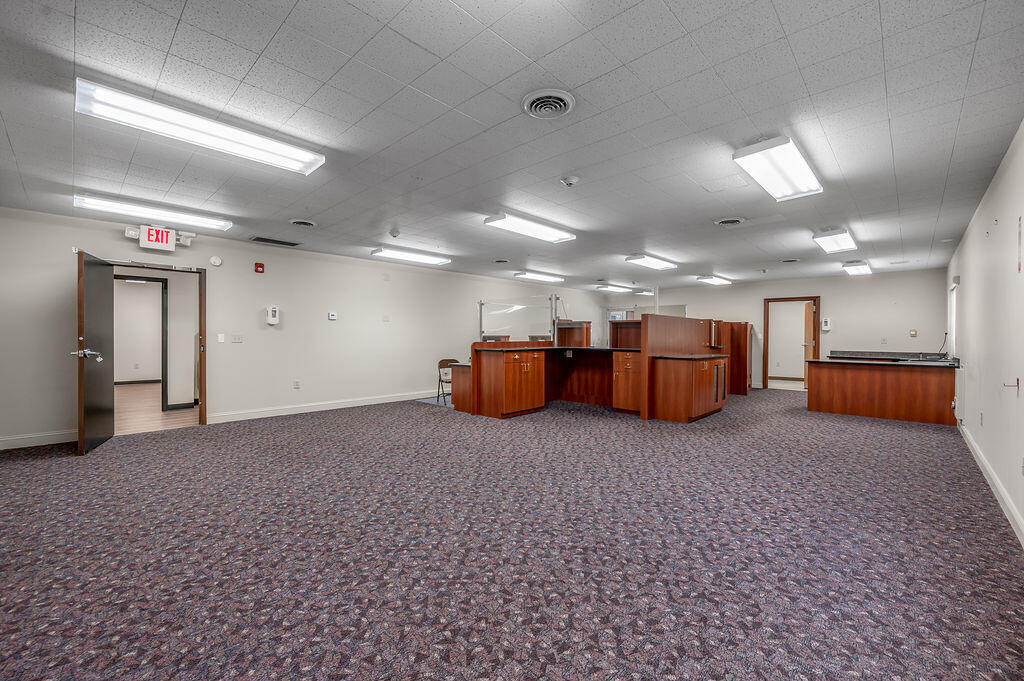 250 Crossfield Drive Property Photo 15