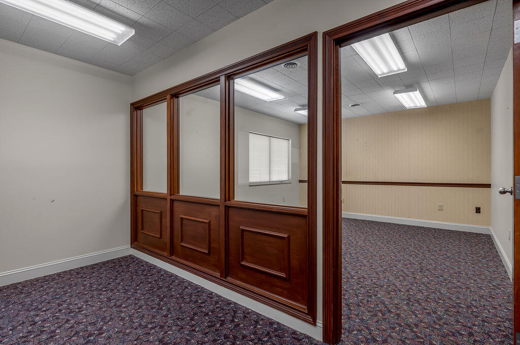 250 Crossfield Drive Property Photo 29