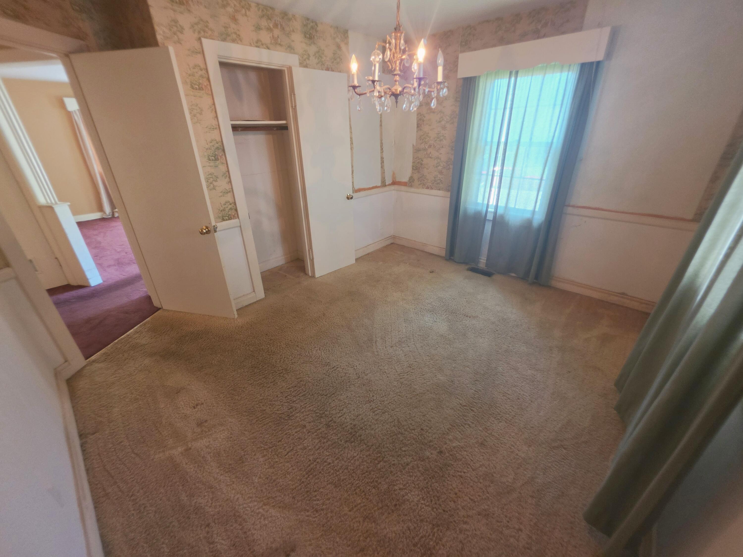860 Darley Drive Property Photo 15