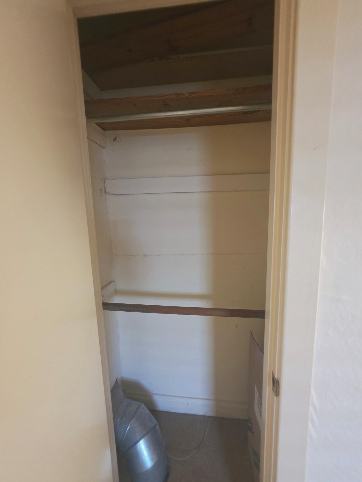 860 Darley Drive Property Photo 19