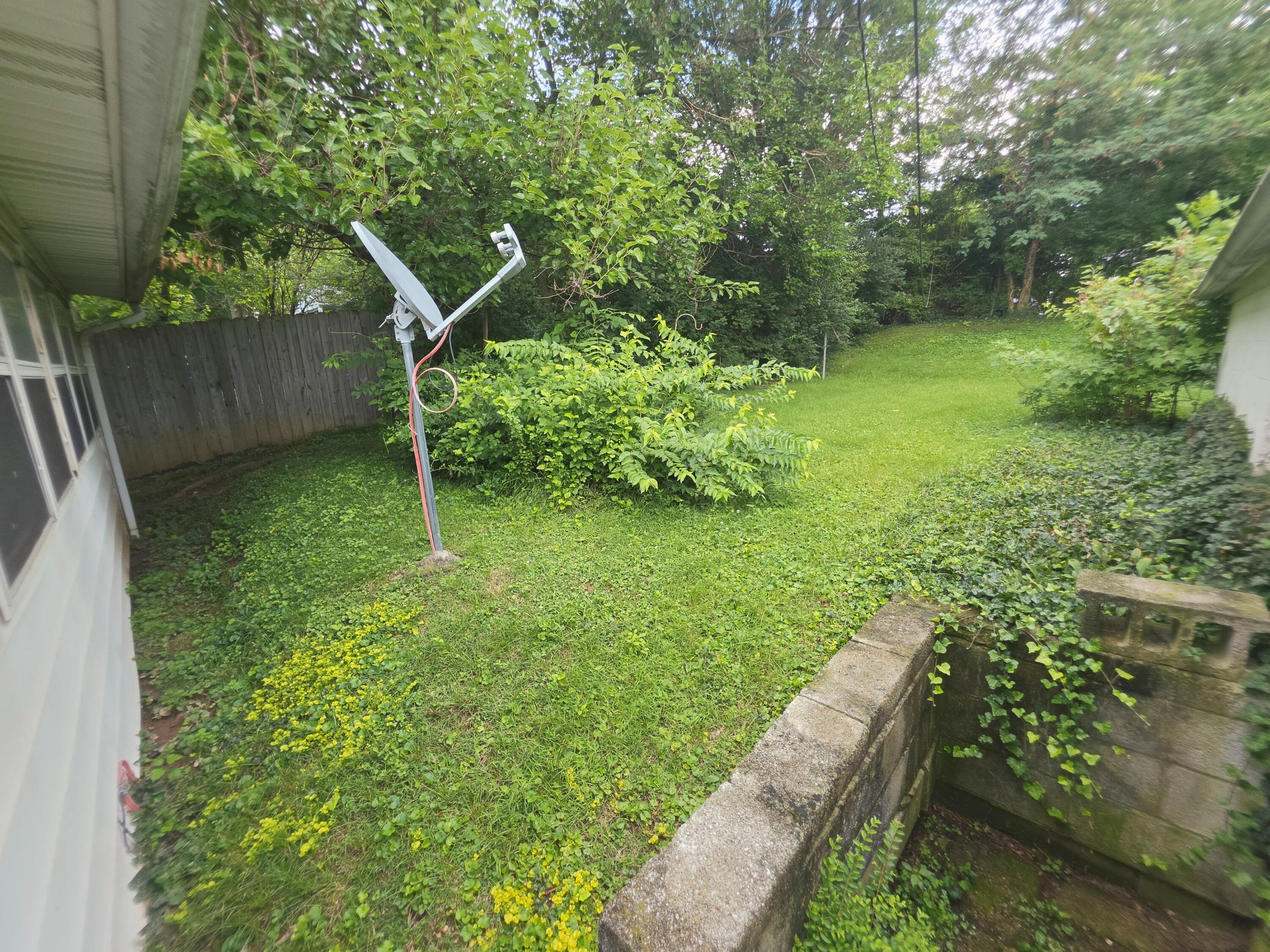 860 Darley Drive Property Photo 39