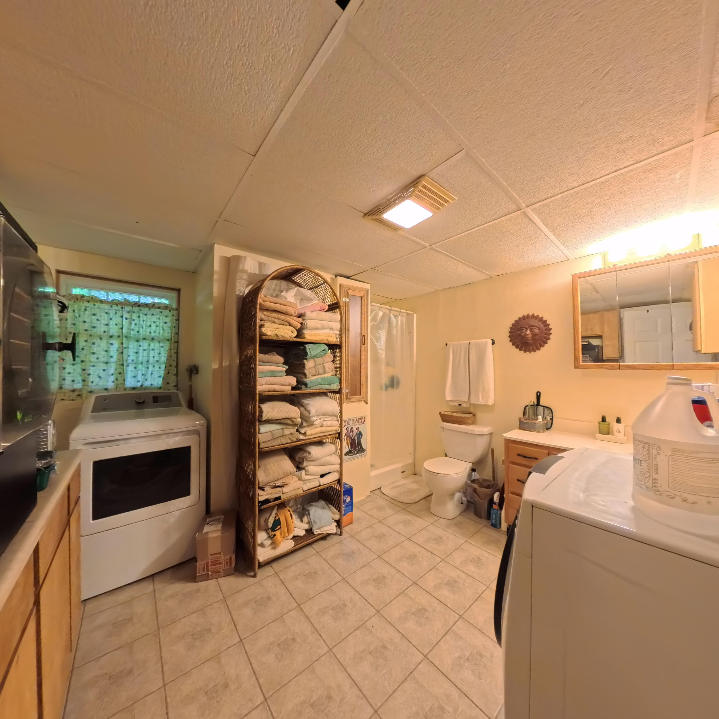 975 Red River Road Property Photo 36