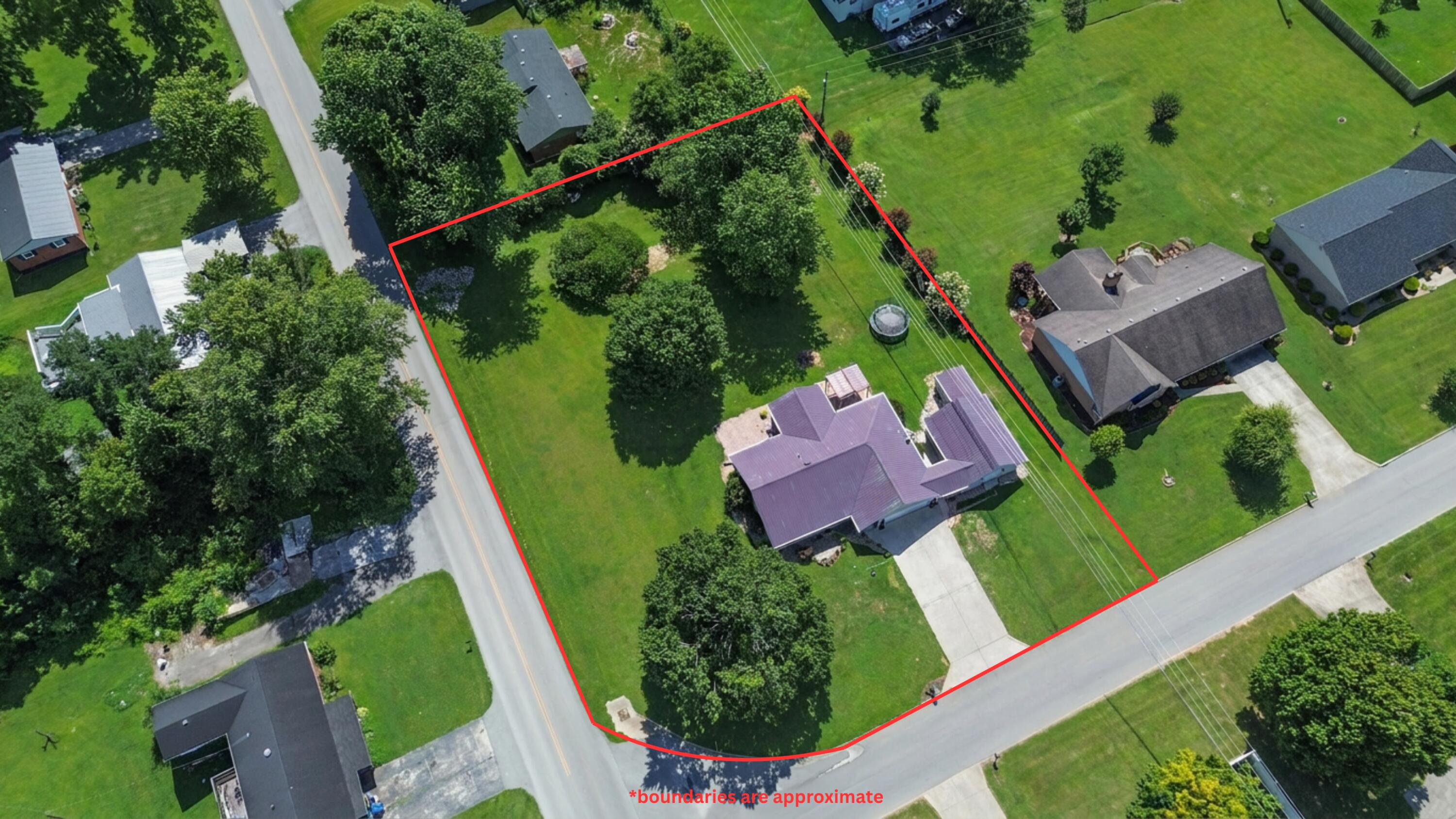 393 Summer Hill Drive Property Photo 2