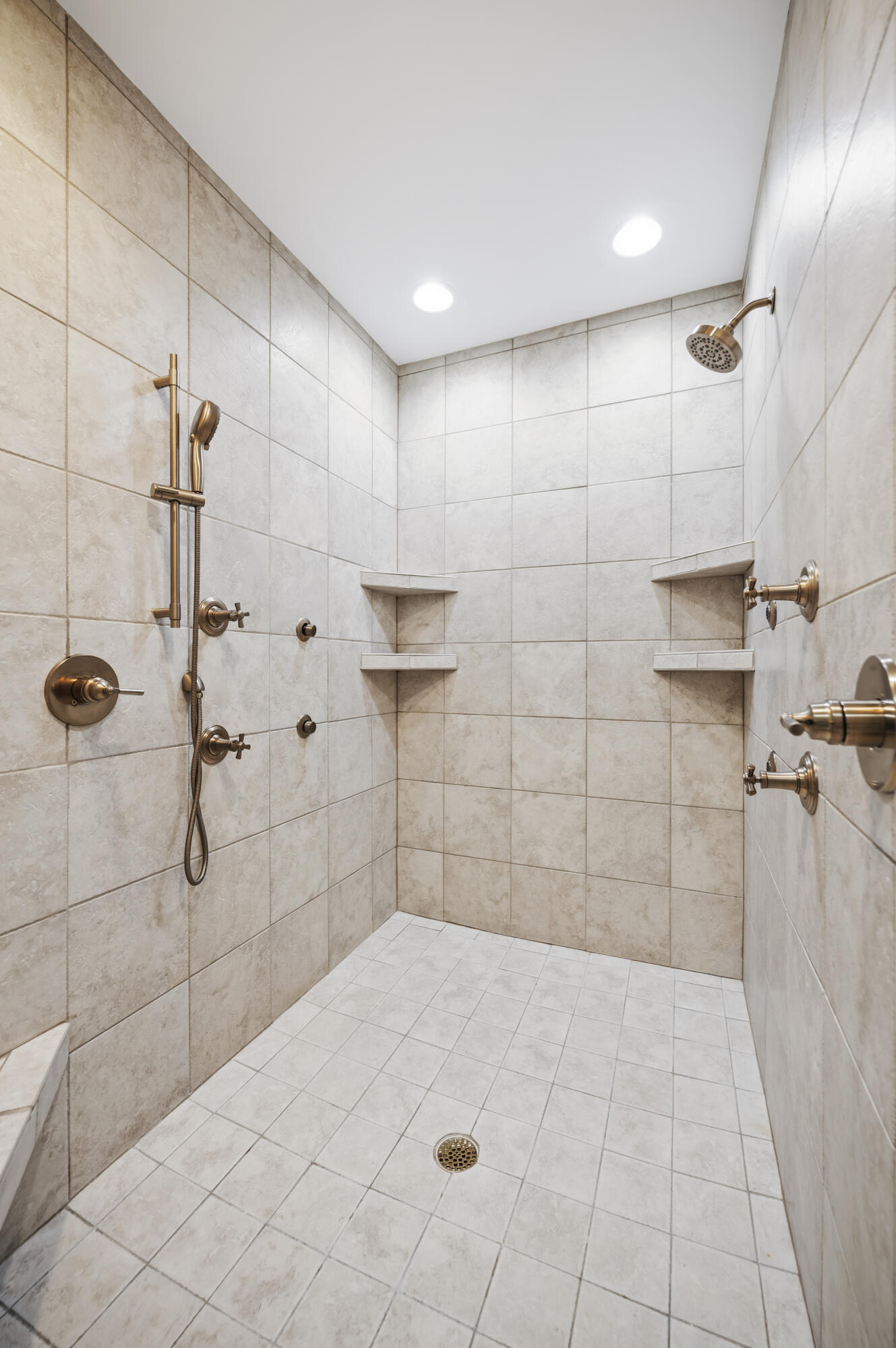 337 Hawthorne Drive Property Photo 31