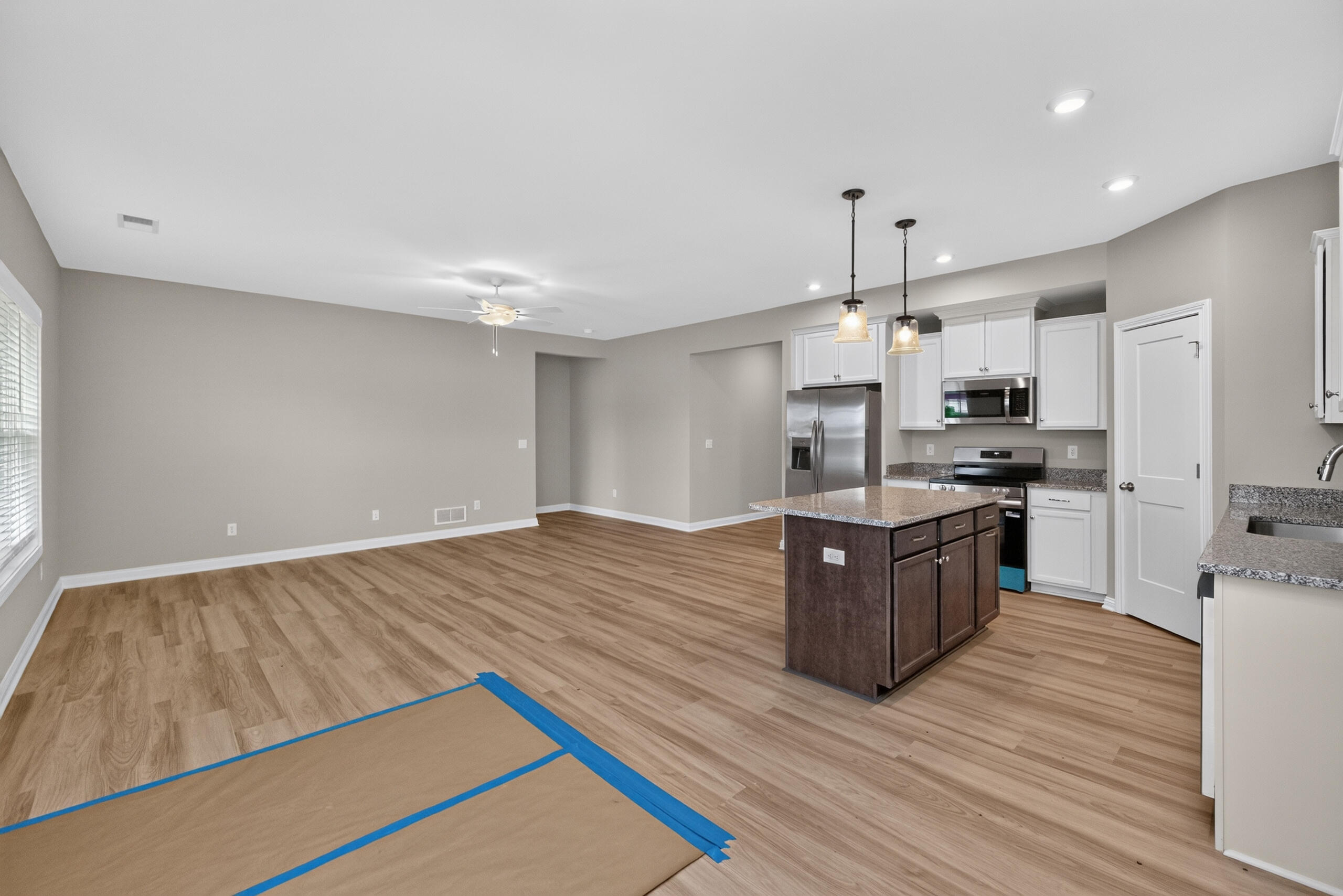 545 Shropshire Avenue Property Photo 9