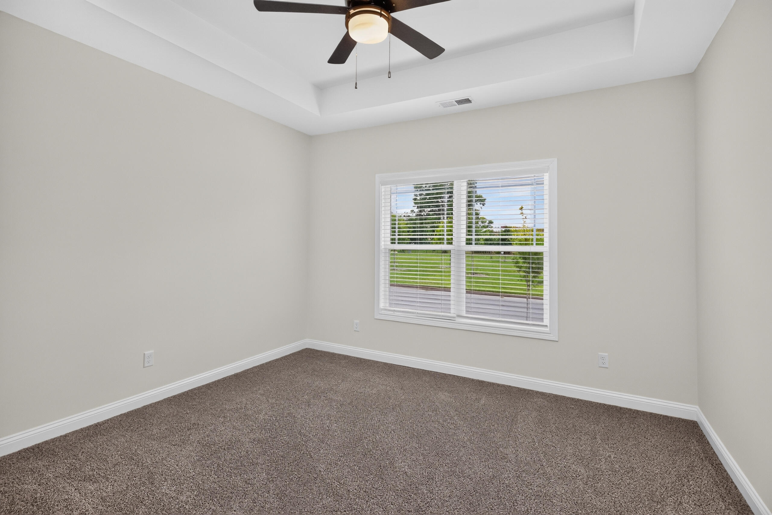 533 Shropshire Avenue Property Photo 13