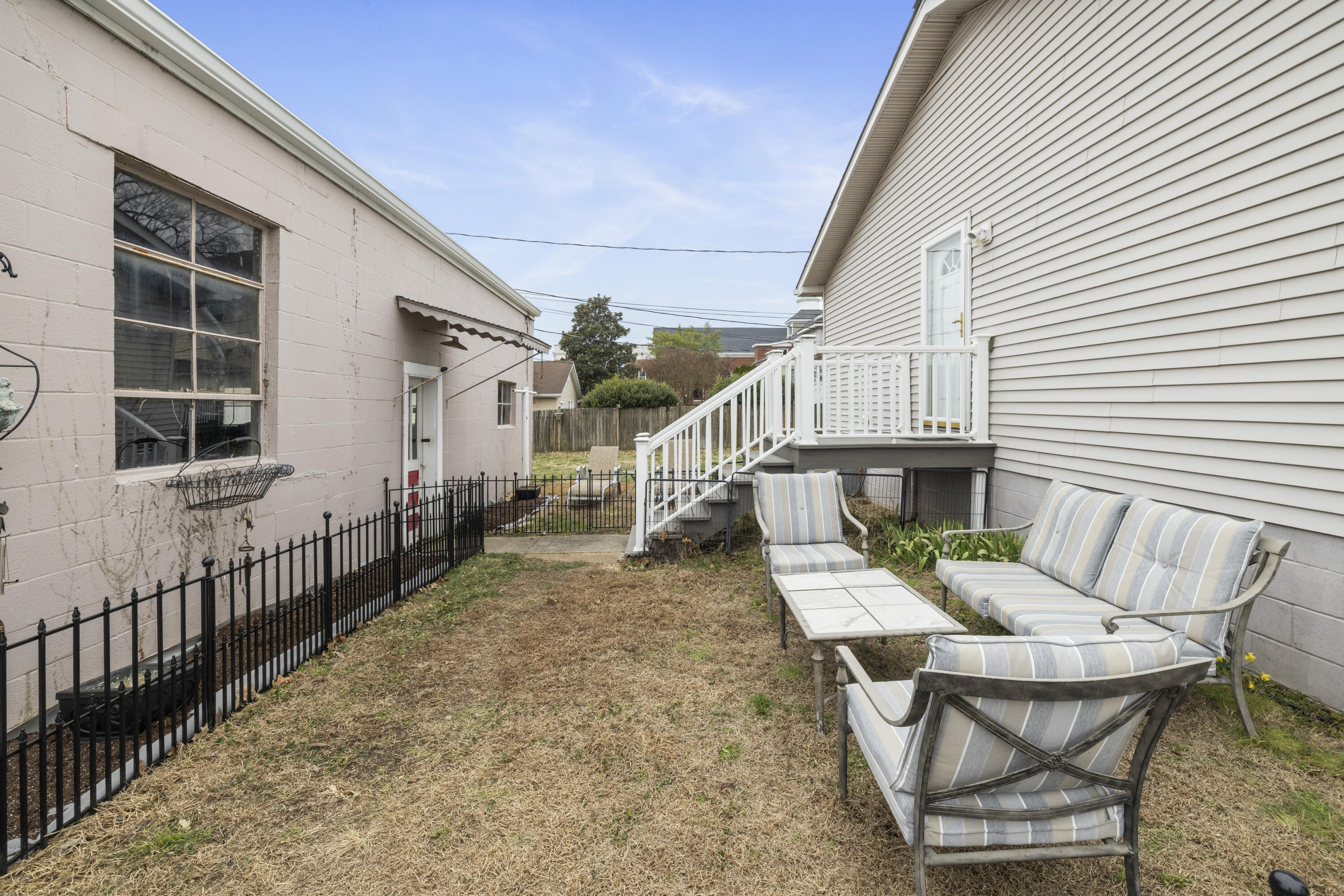 1128 Jefferson Street Property Photo 39