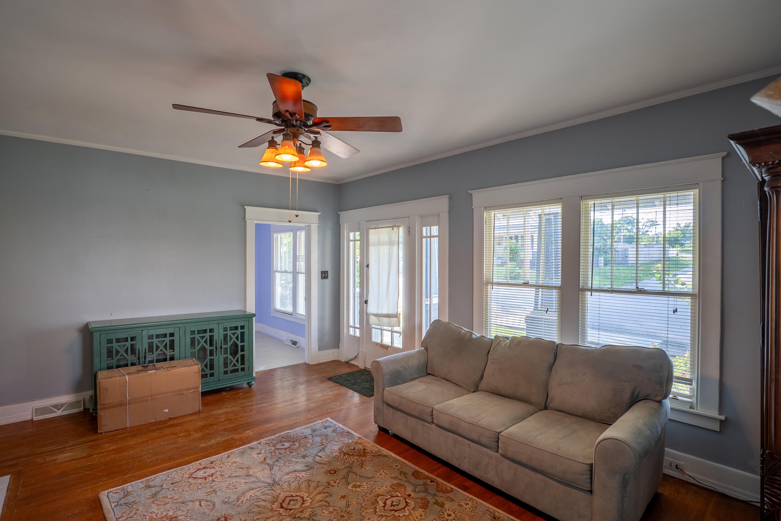 237 Sunset Avenue Property Photo 3
