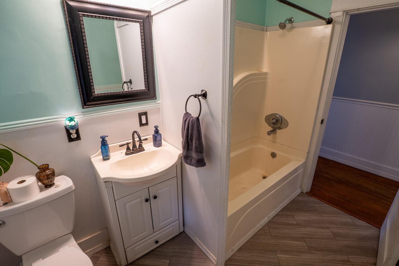237 Sunset Avenue Property Photo 7