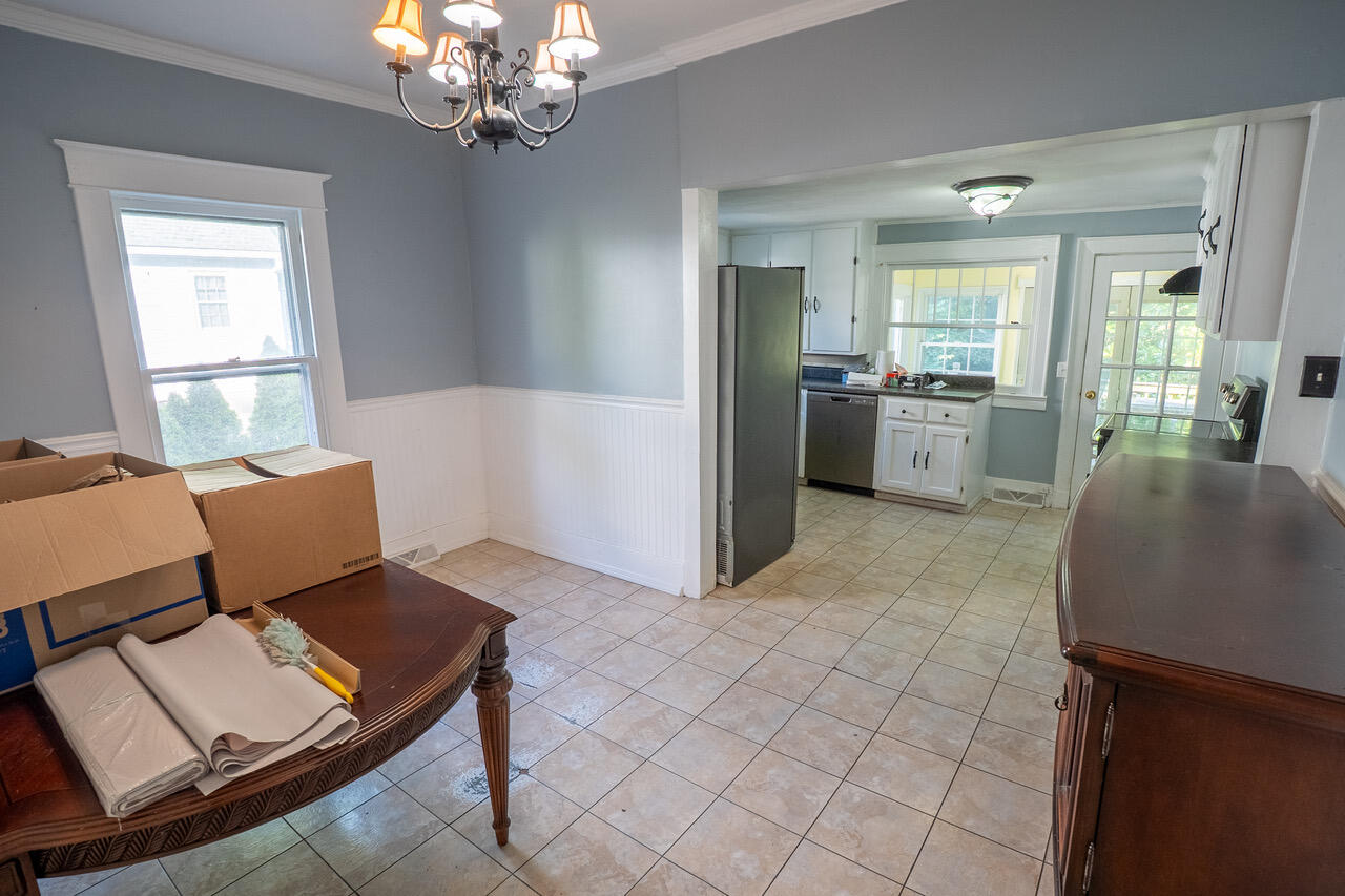 237 Sunset Avenue Property Photo 11