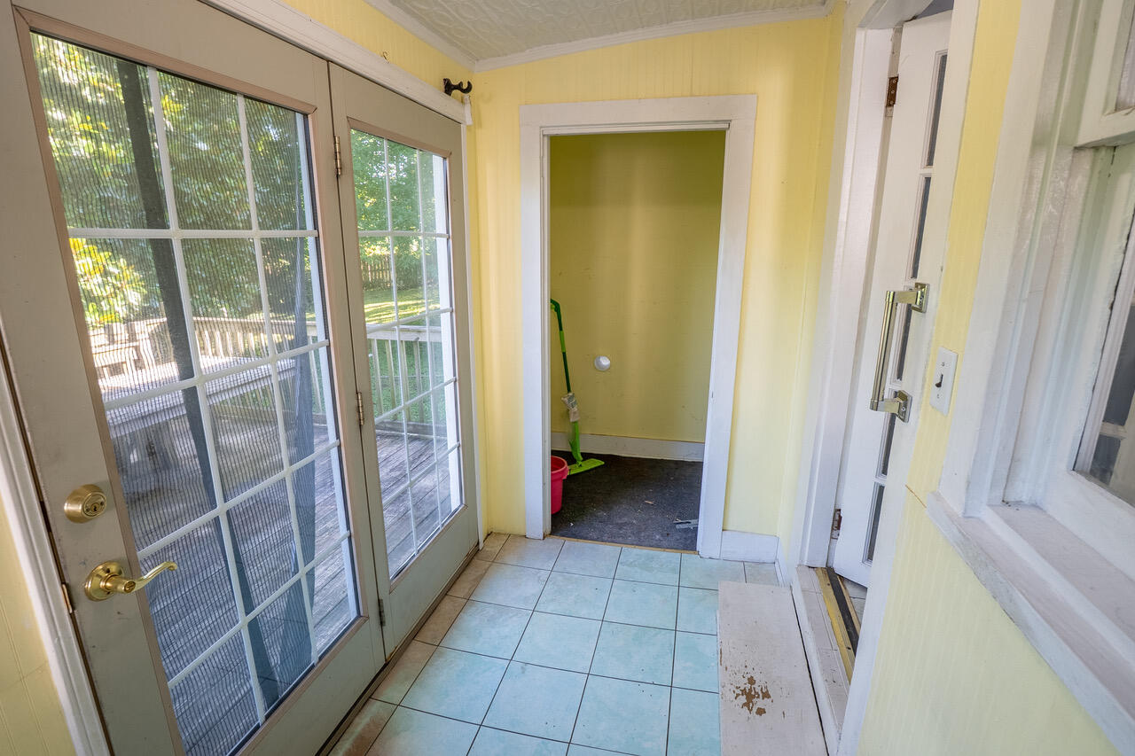 237 Sunset Avenue Property Photo 15