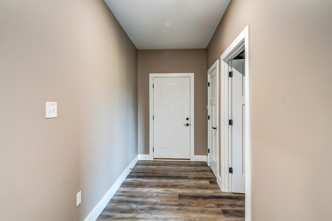 181 Central Park Avenue Property Photo 21