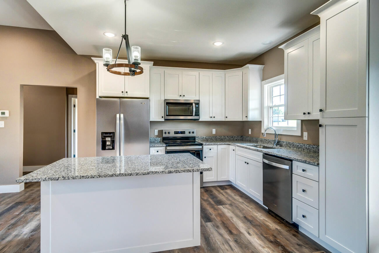 181 Central Park Avenue Property Photo 29