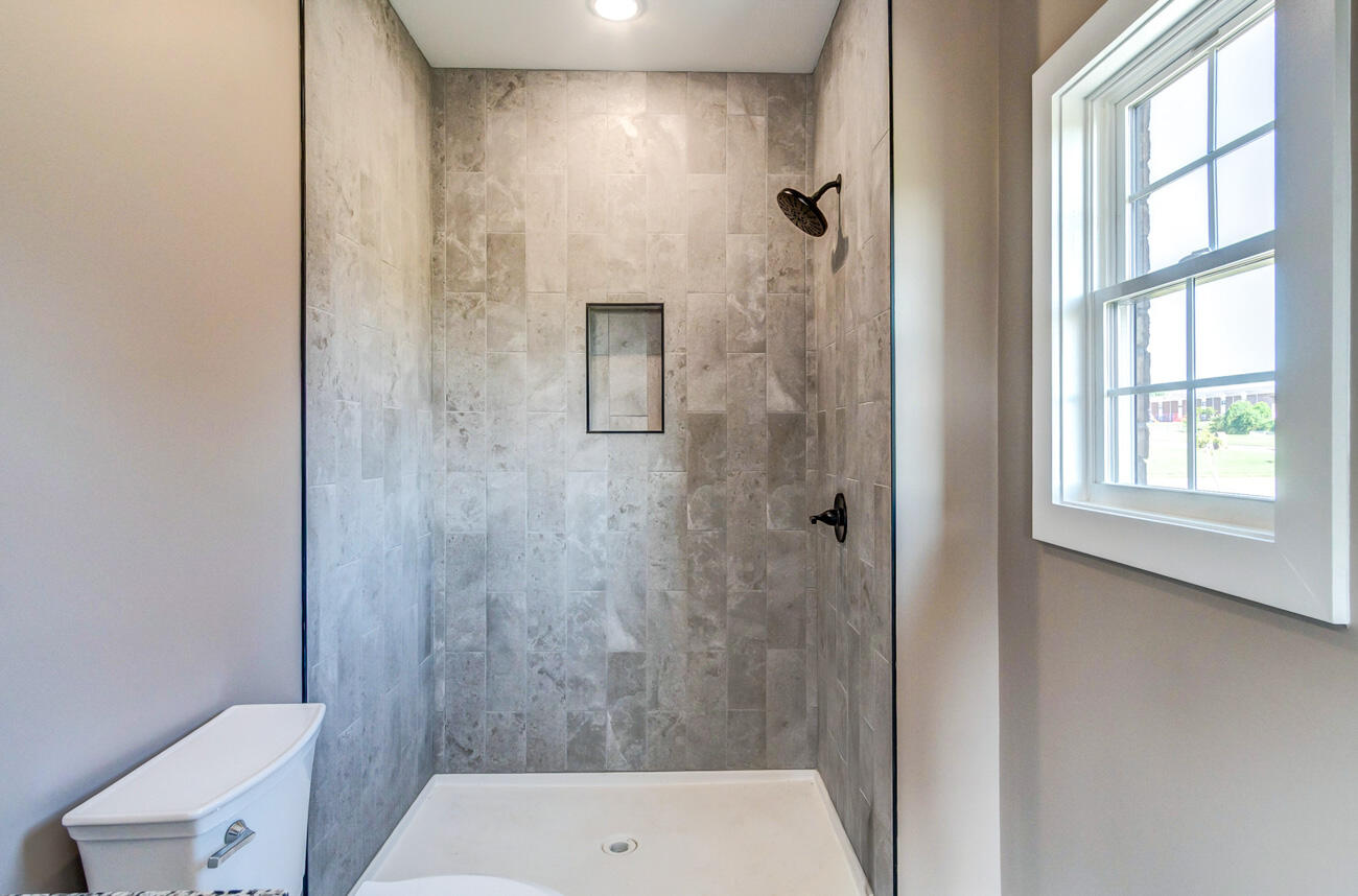 181 Central Park Avenue Property Photo 38