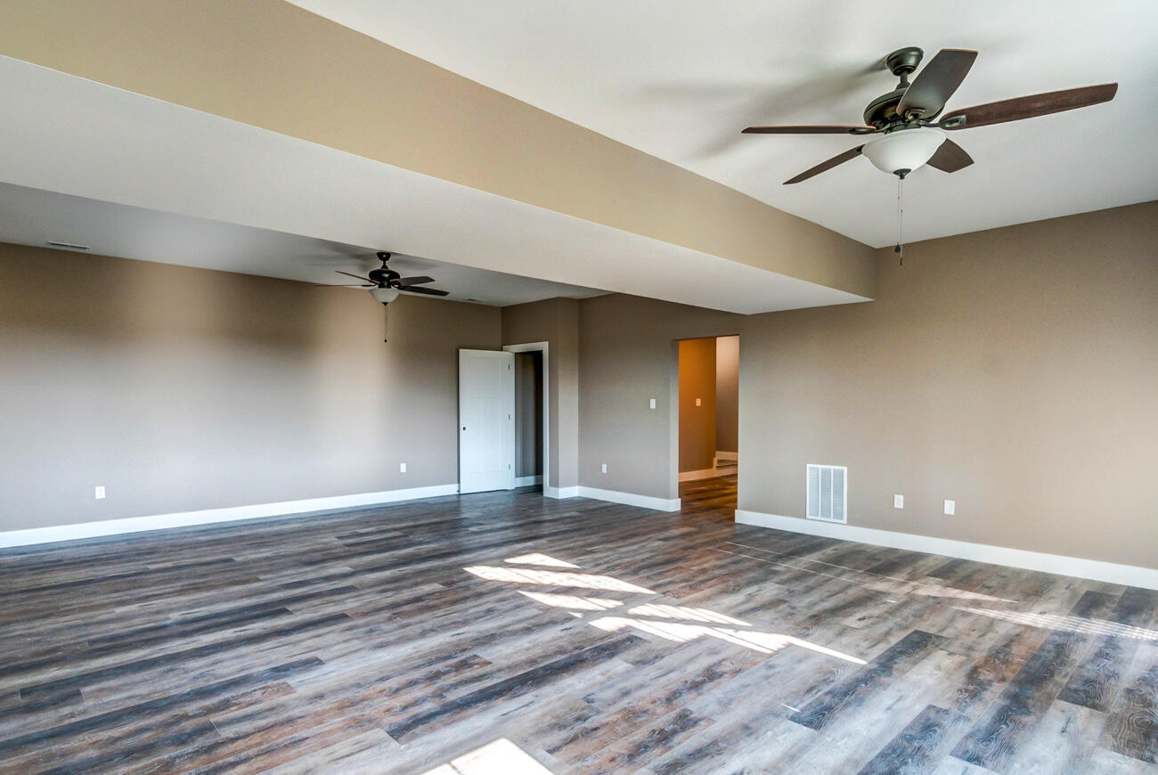 181 Central Park Avenue Property Photo 49