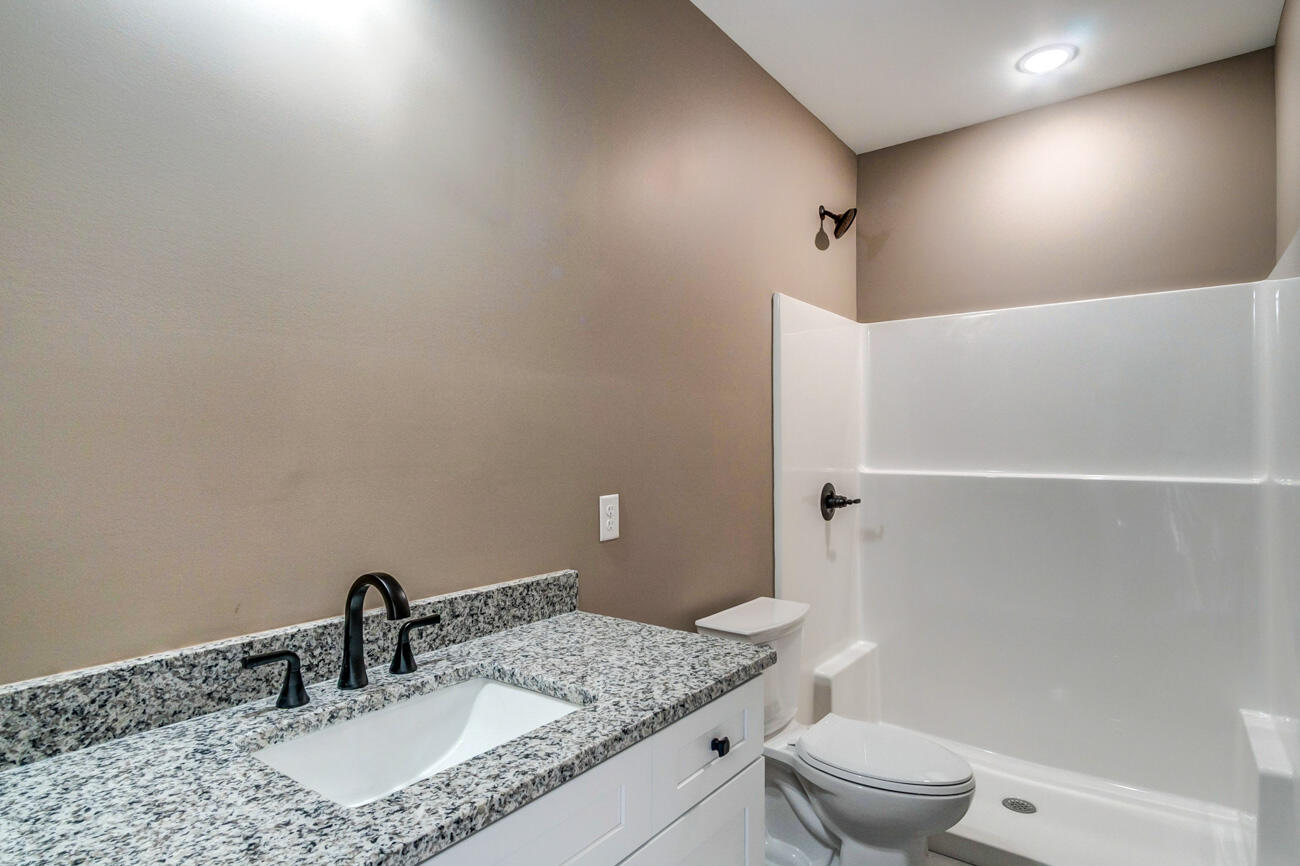 181 Central Park Avenue Property Photo 56