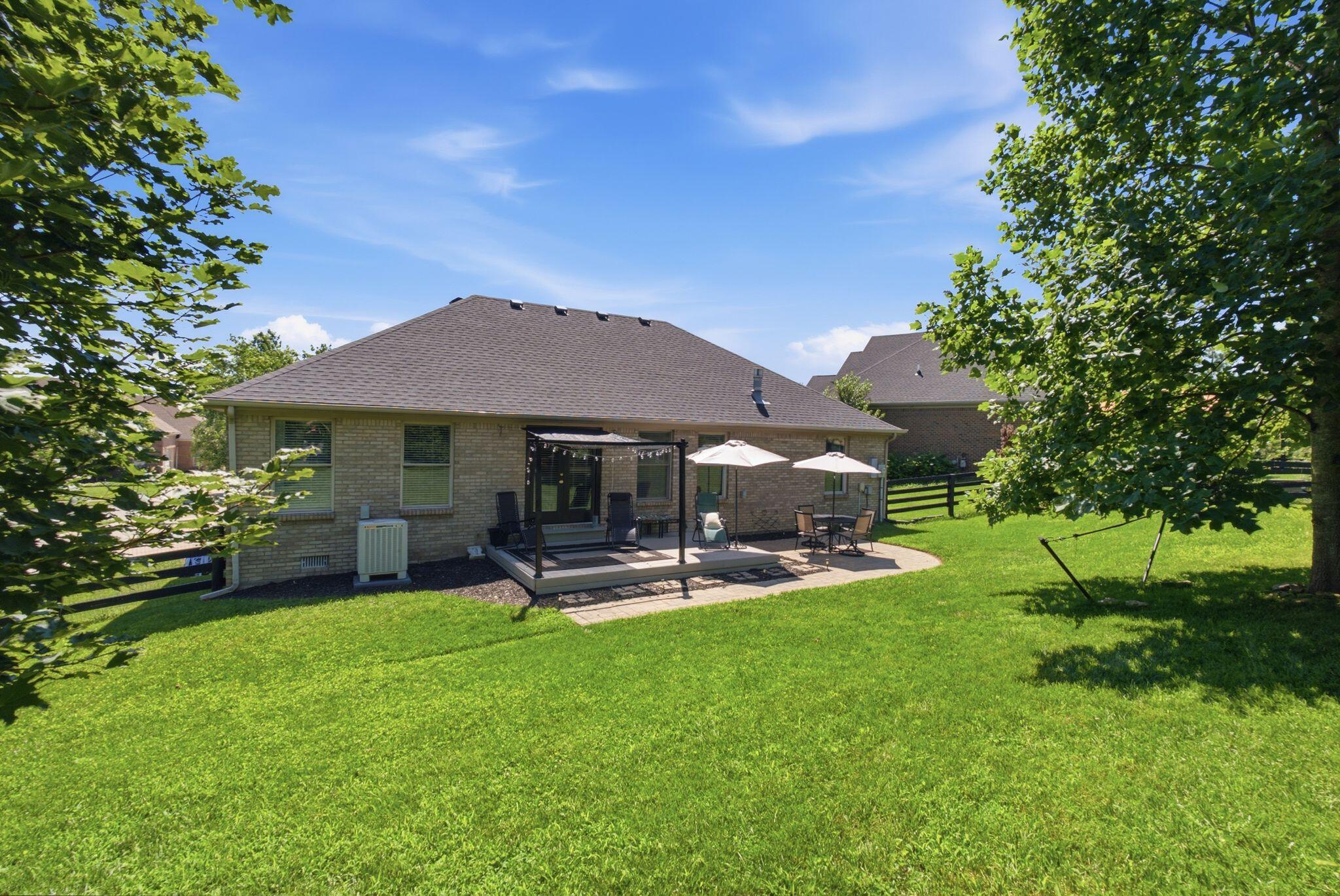 1080 Bay Colony Drive Property Photo 33