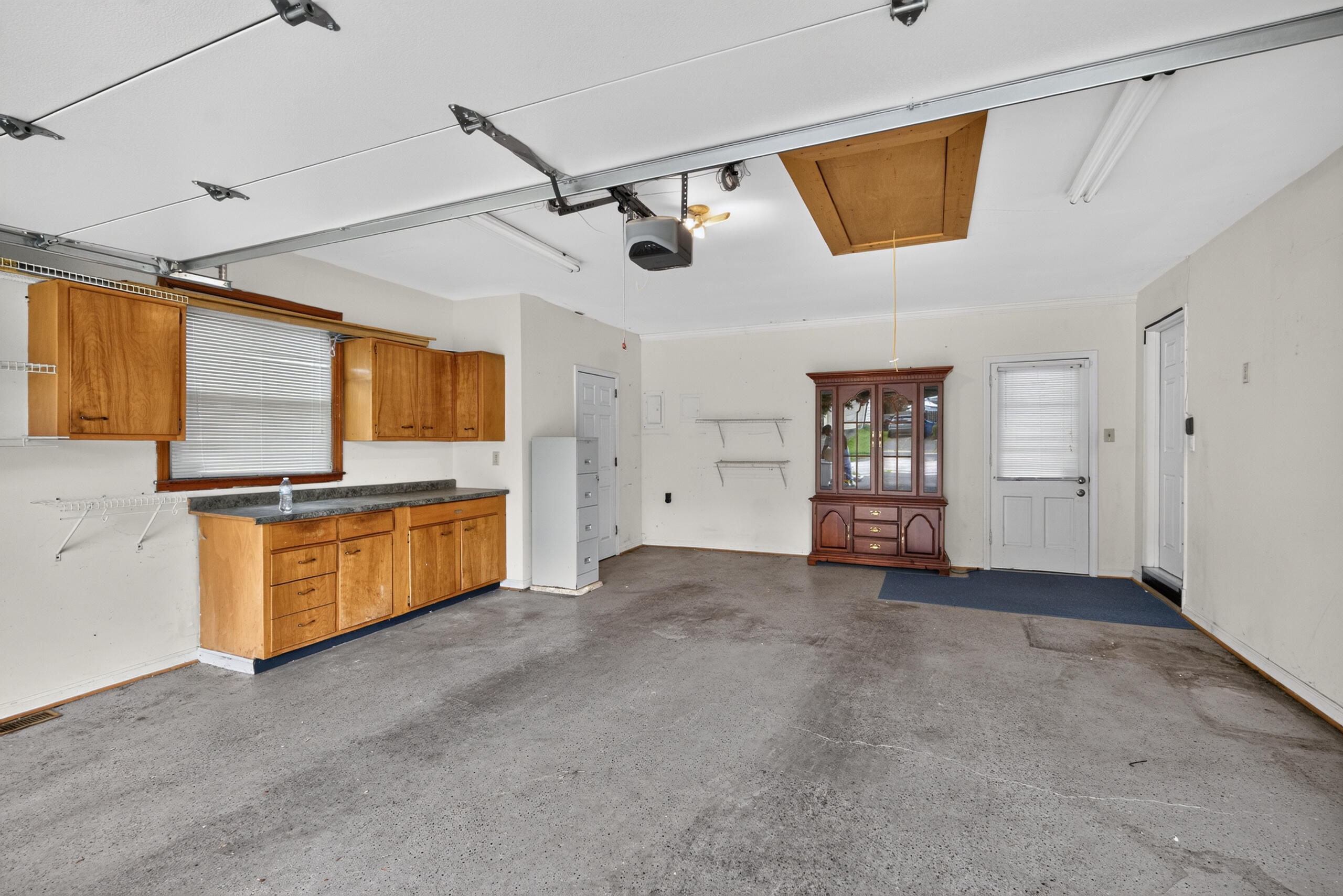 1041 Camellia Drive Property Photo 20