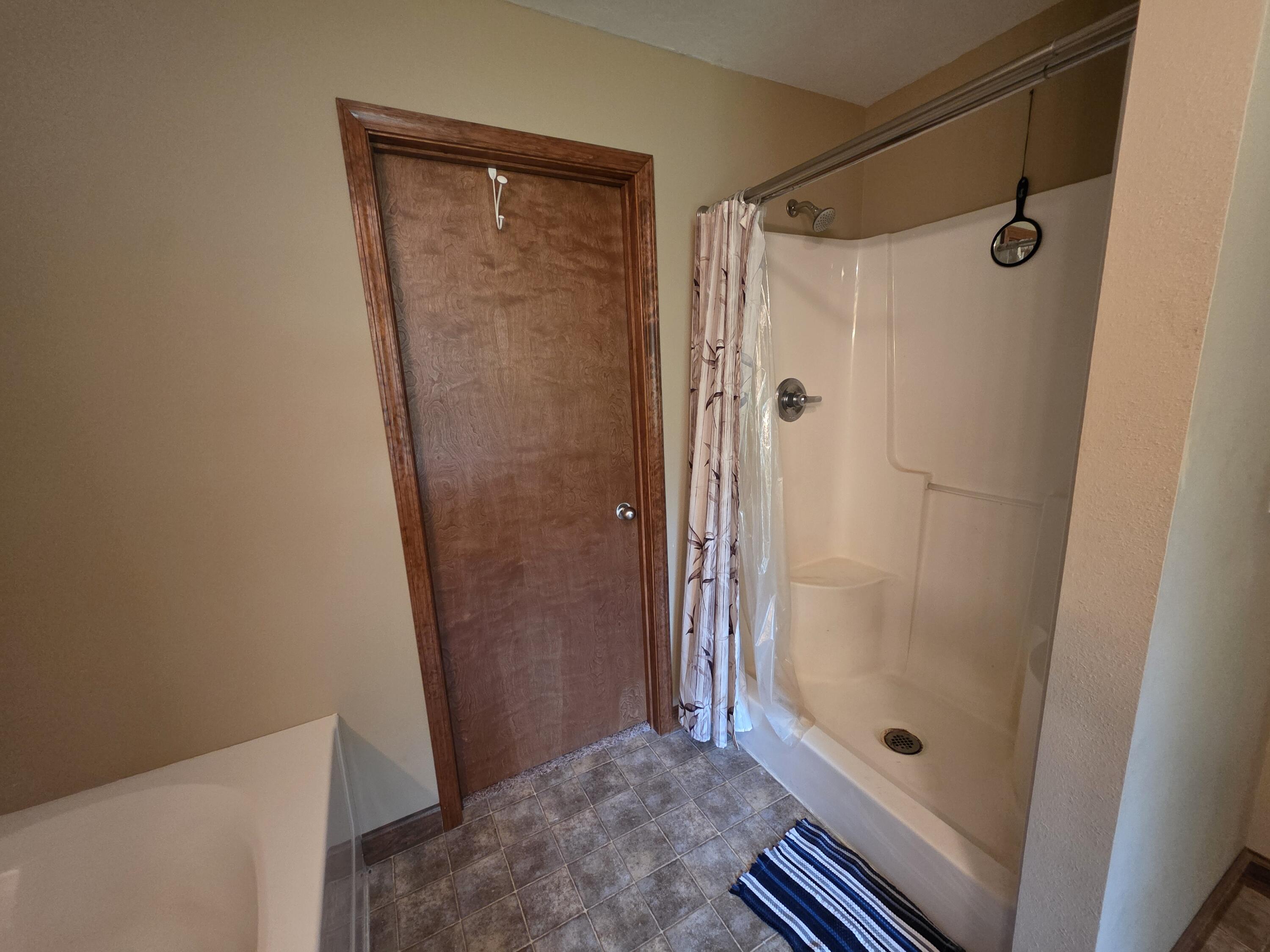 120 Pinecreek Lane Property Photo 15