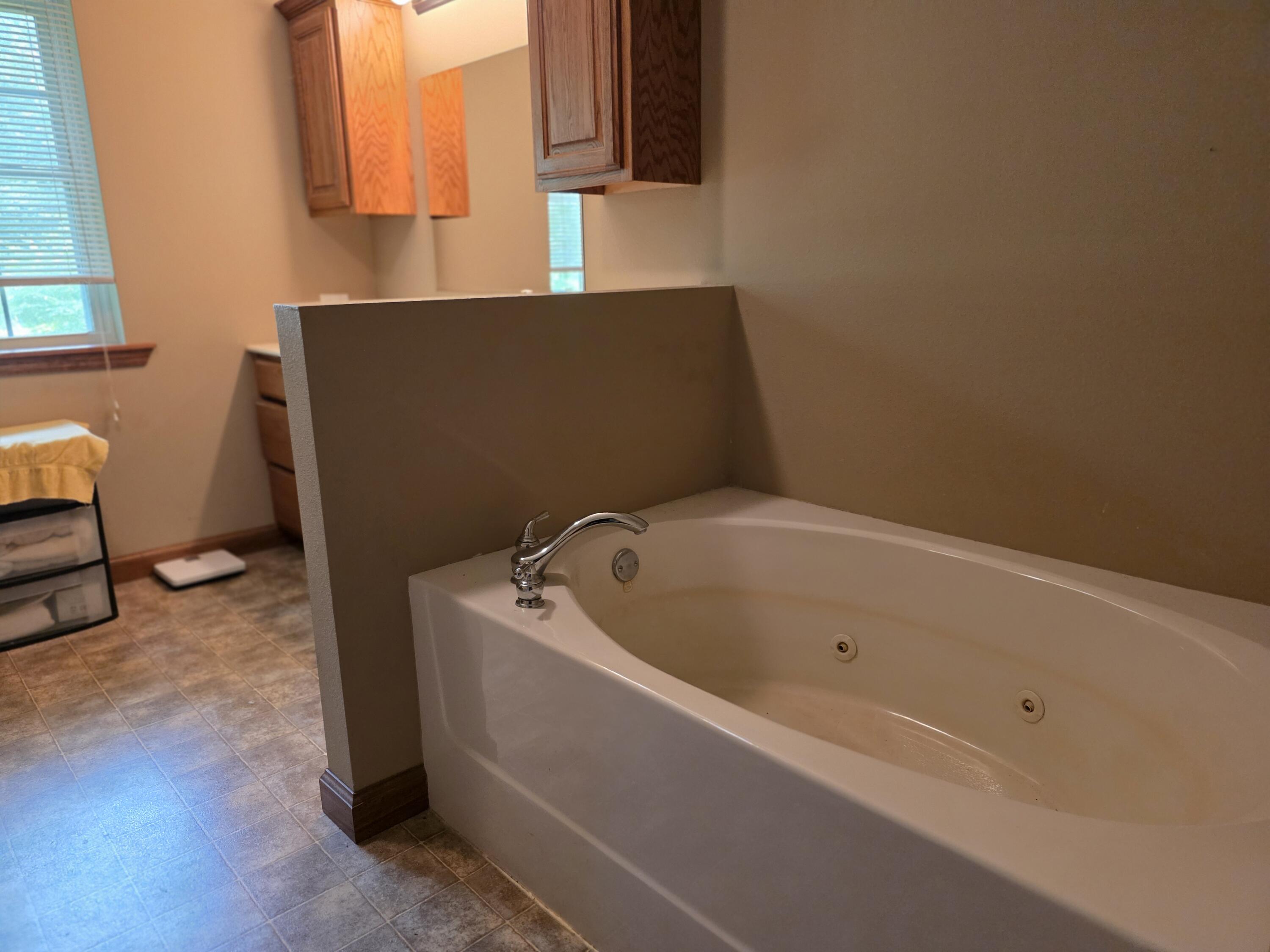 120 Pinecreek Lane Property Photo 19
