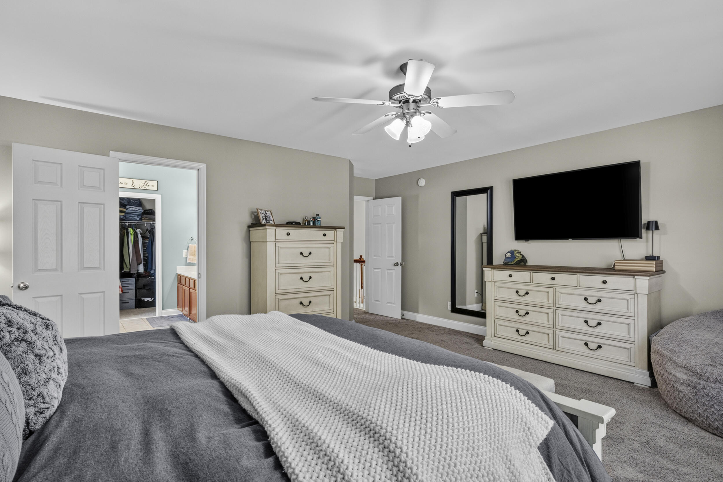 189 Whitman Way Property Photo 23
