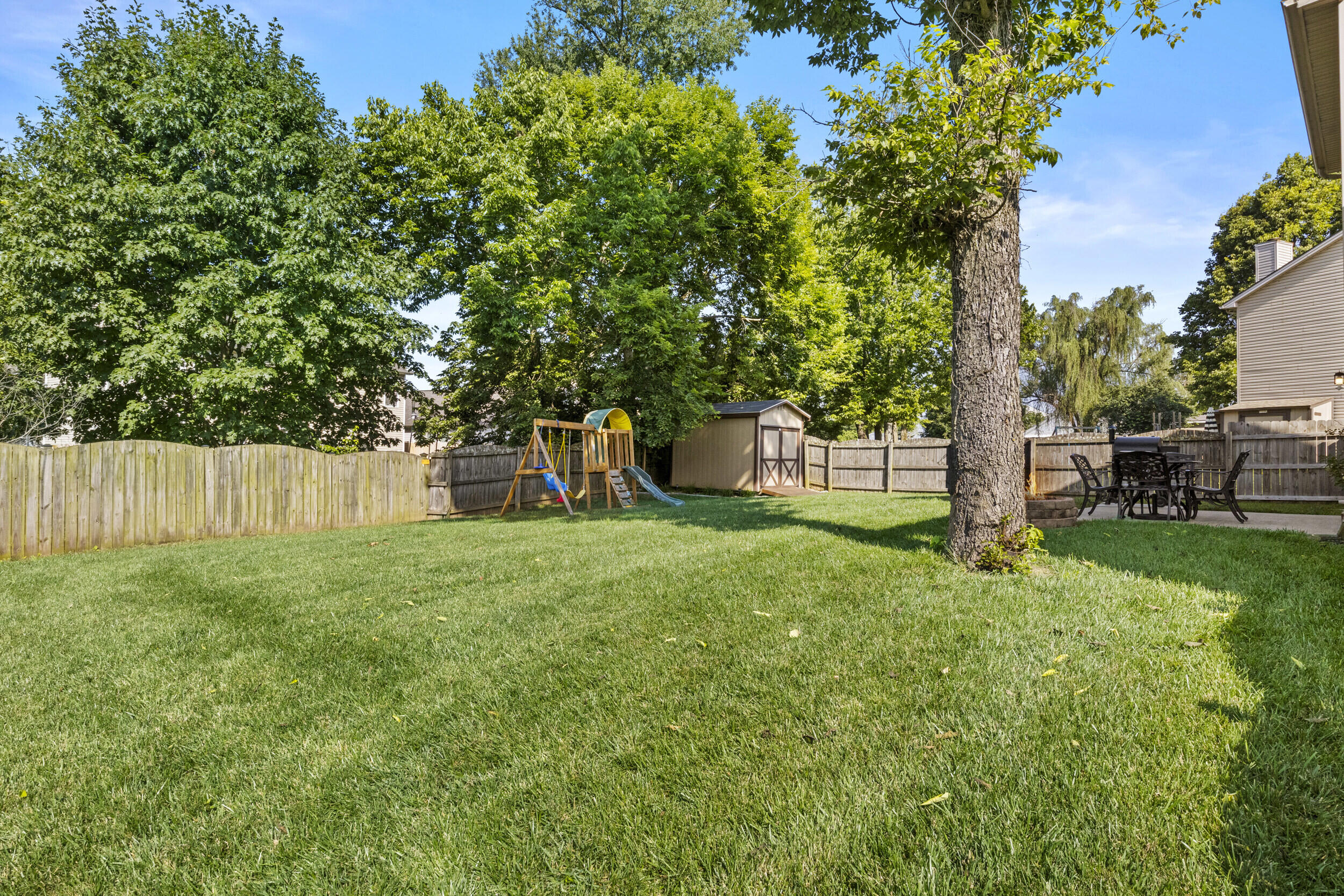 189 Whitman Way Property Photo 38