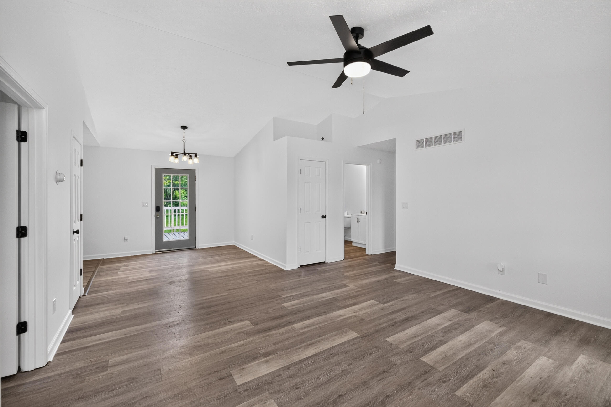 216 Raintree Circle Property Photo 2