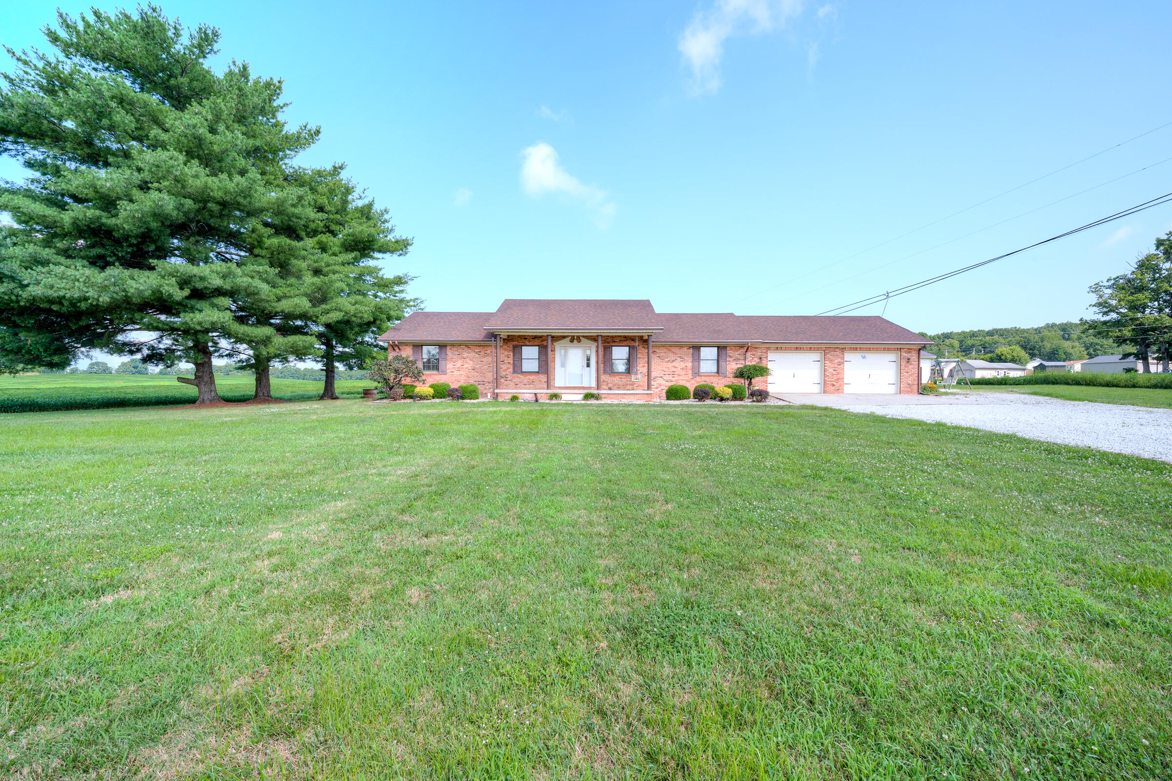 1940 Sharkey Road Property Photo 1