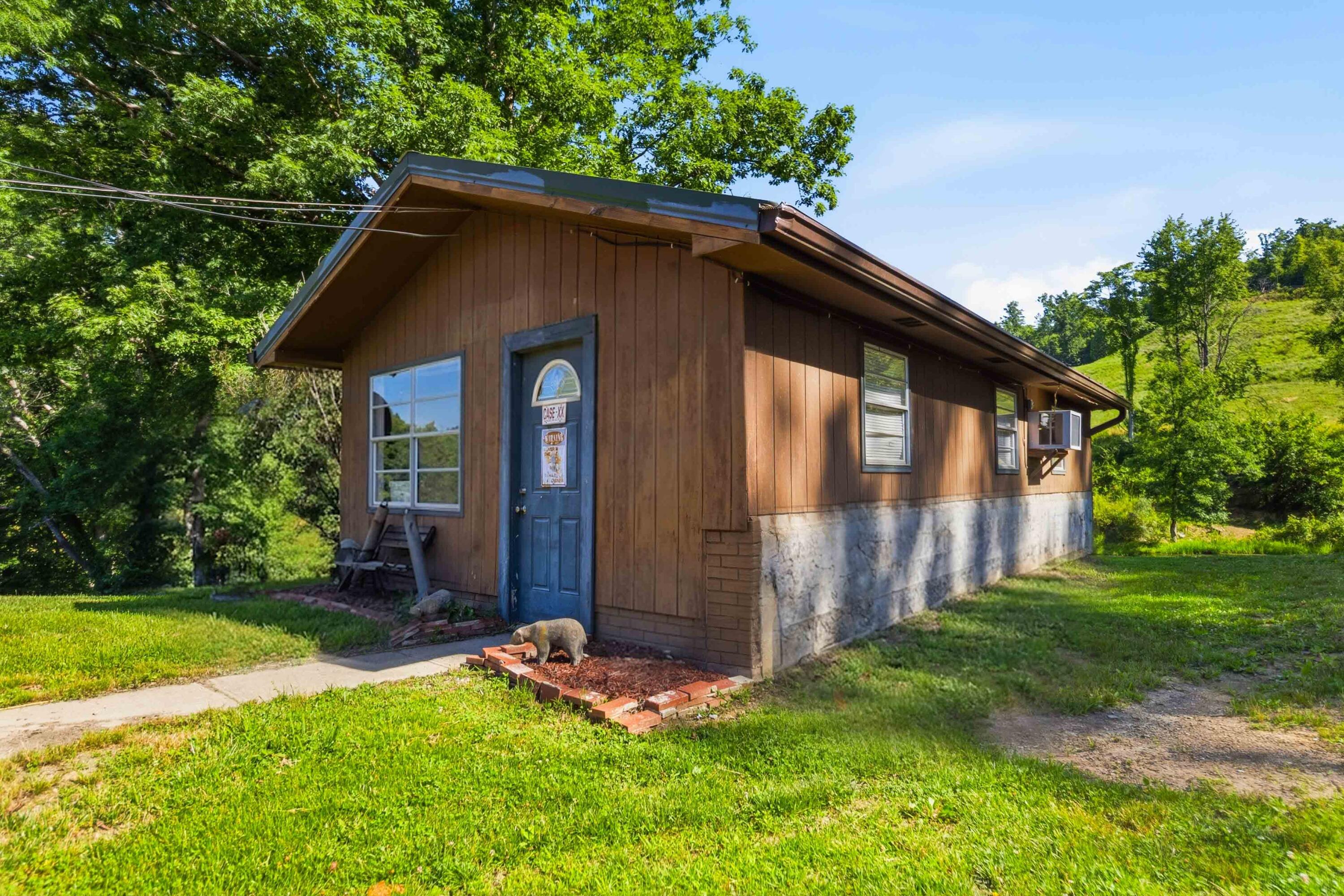4664 Maple Creek Road Property Photo 6