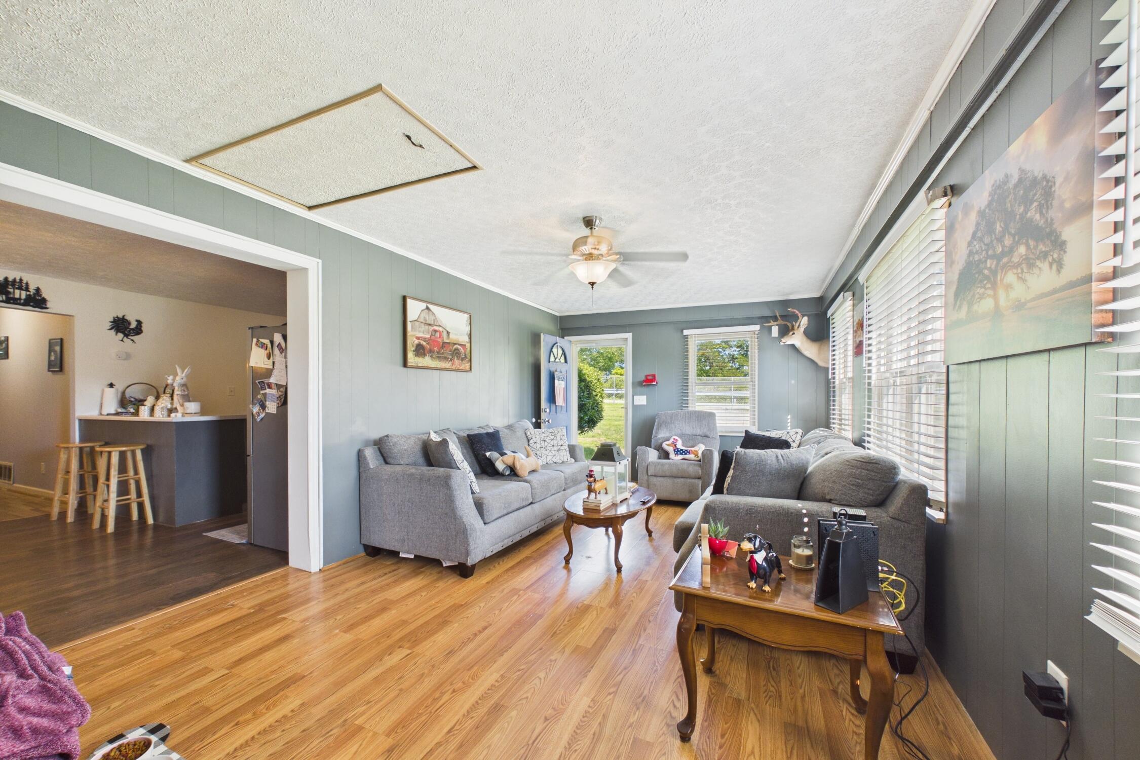 1371 Prewitt Bend Road Property Photo 2