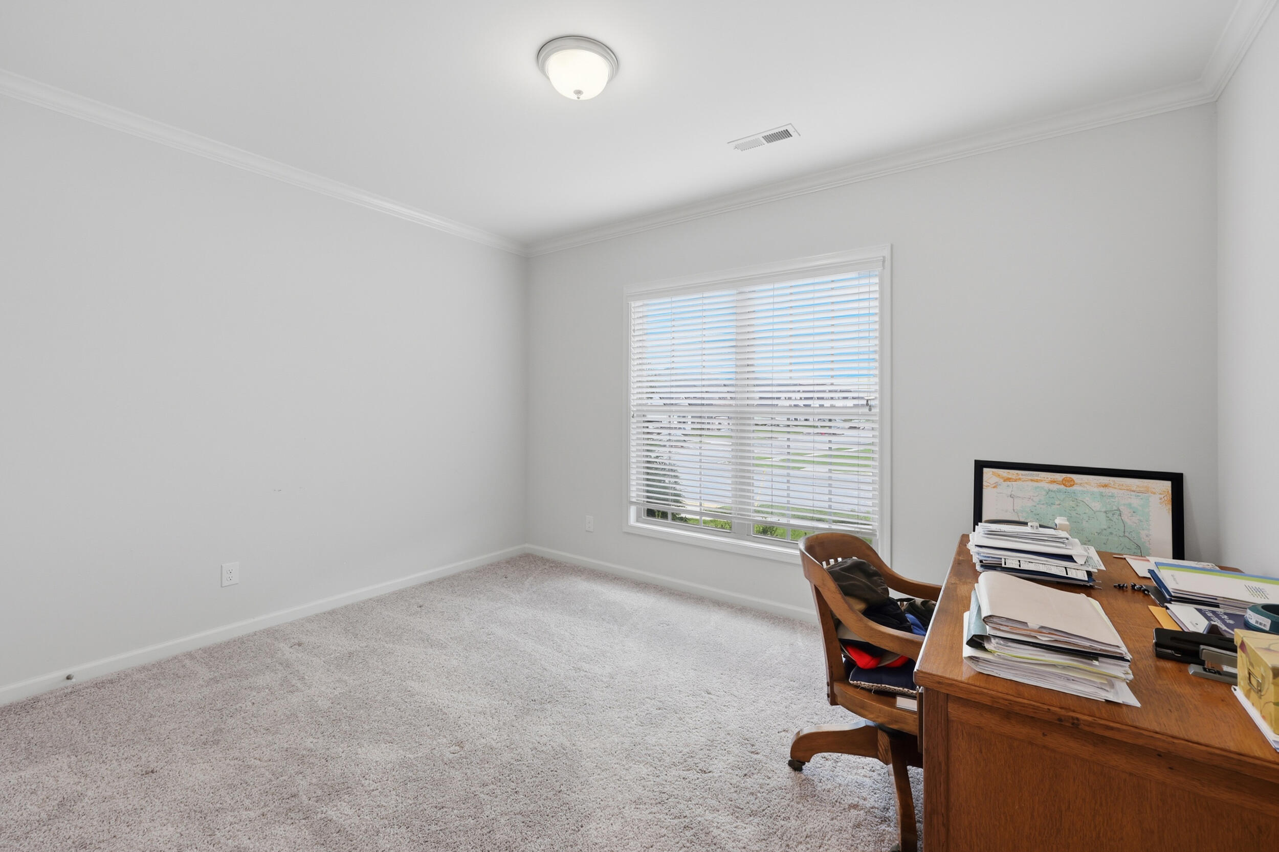 100 Little Leaf Drive Property Photo 3